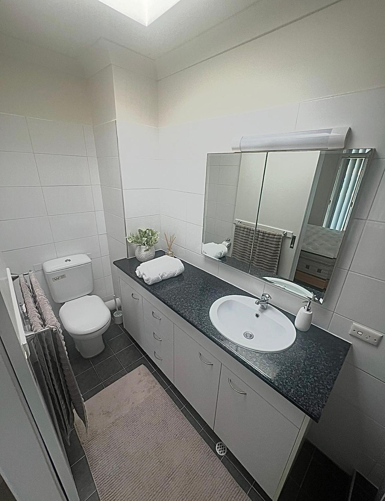 Aquila - Mermaid Waters Gold Coast