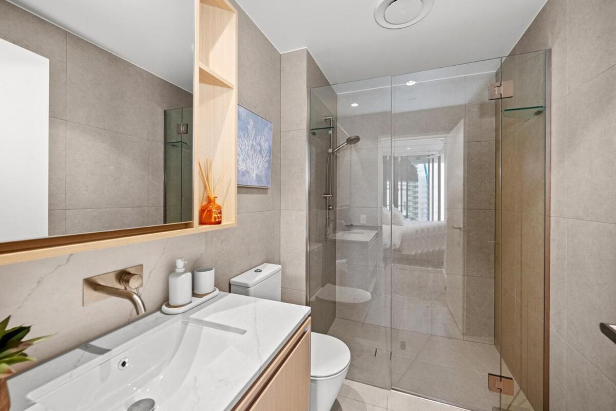 Escape To Paradise - Palm Apartment