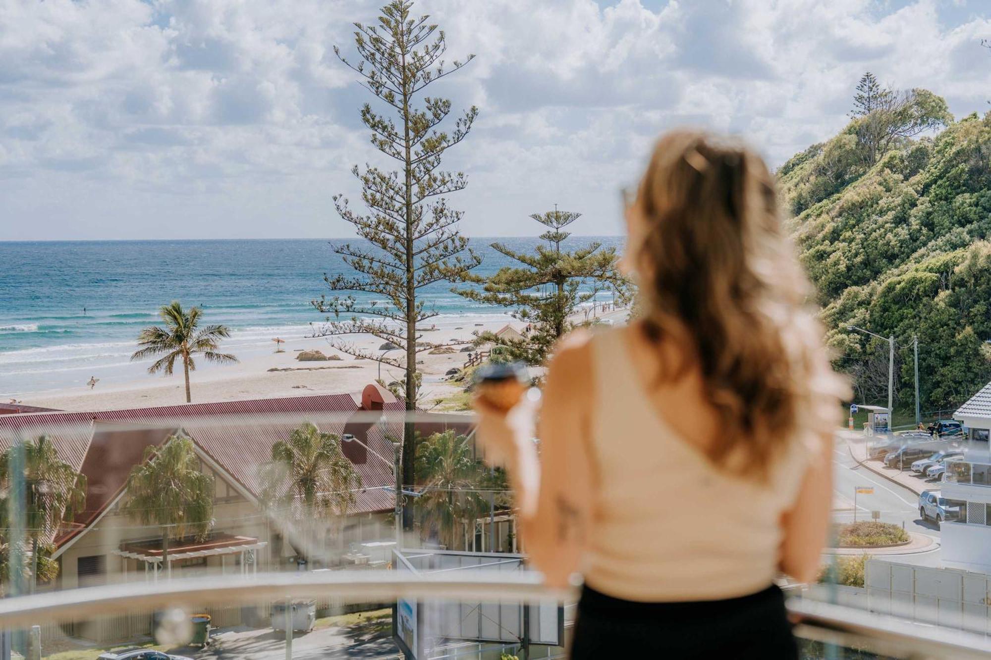 Apartment Kirra Soleil