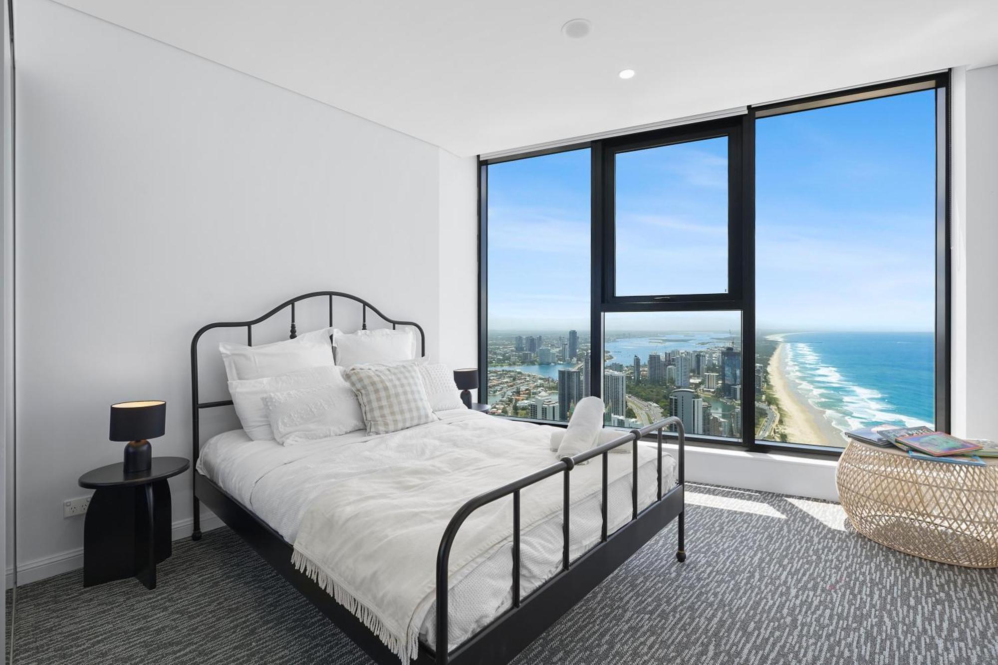 Sky-high Sanctuary Surfers Paradise Apartment