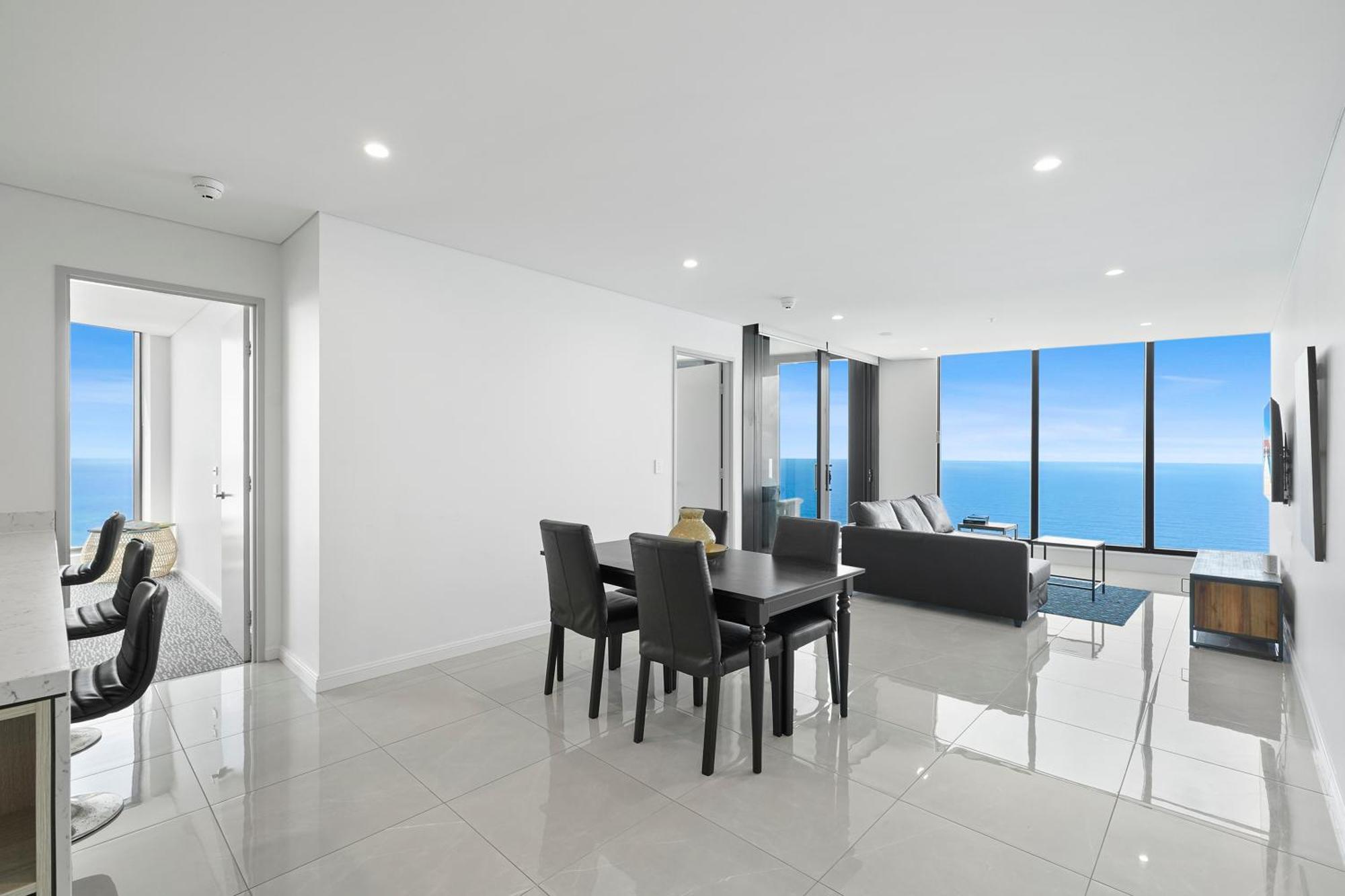 Sky-high Sanctuary Surfers Paradise Apartment