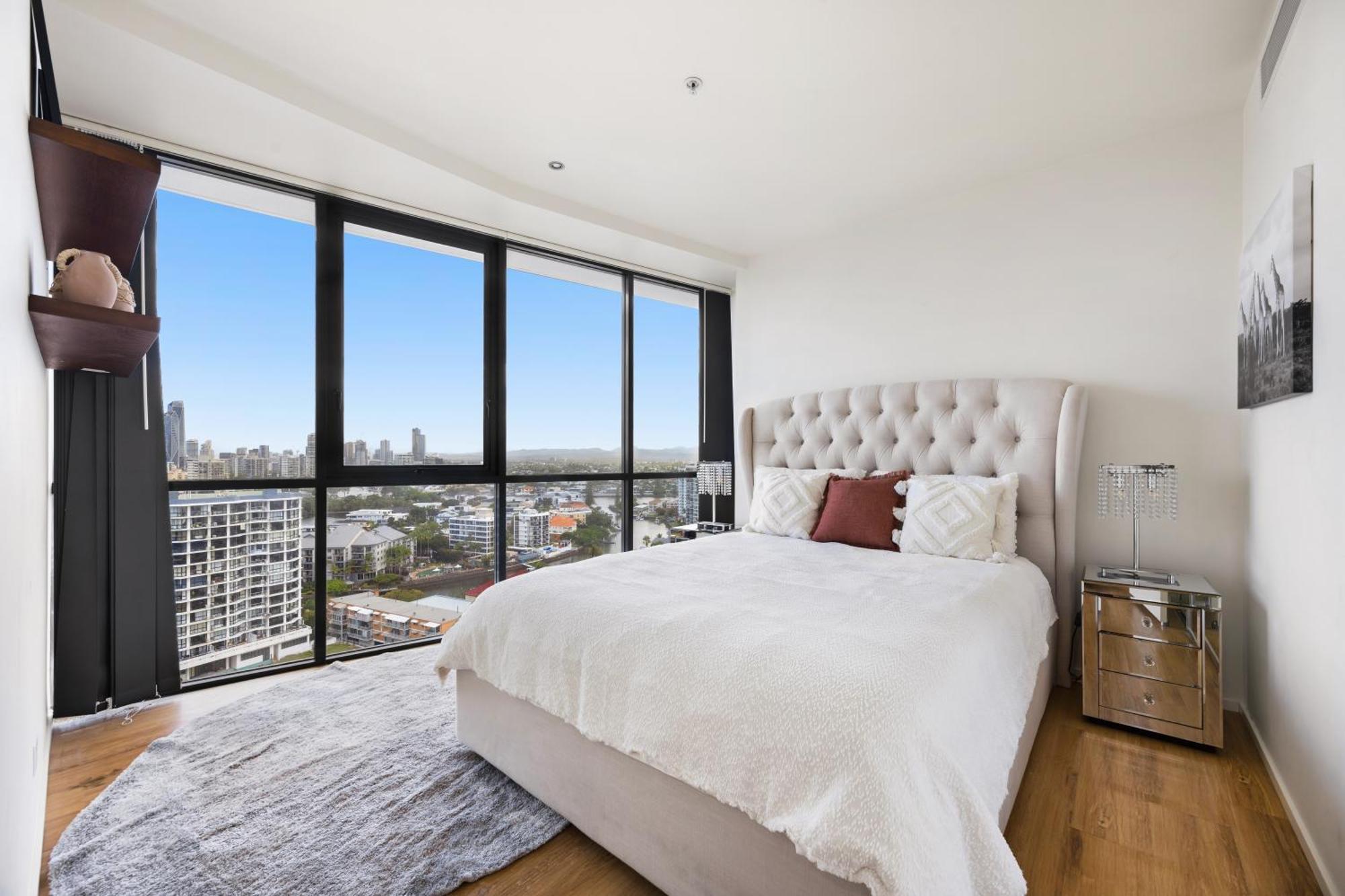 Apartment Surfers Paradise Stunning Getaway With Ocean And River Views Gold Coast