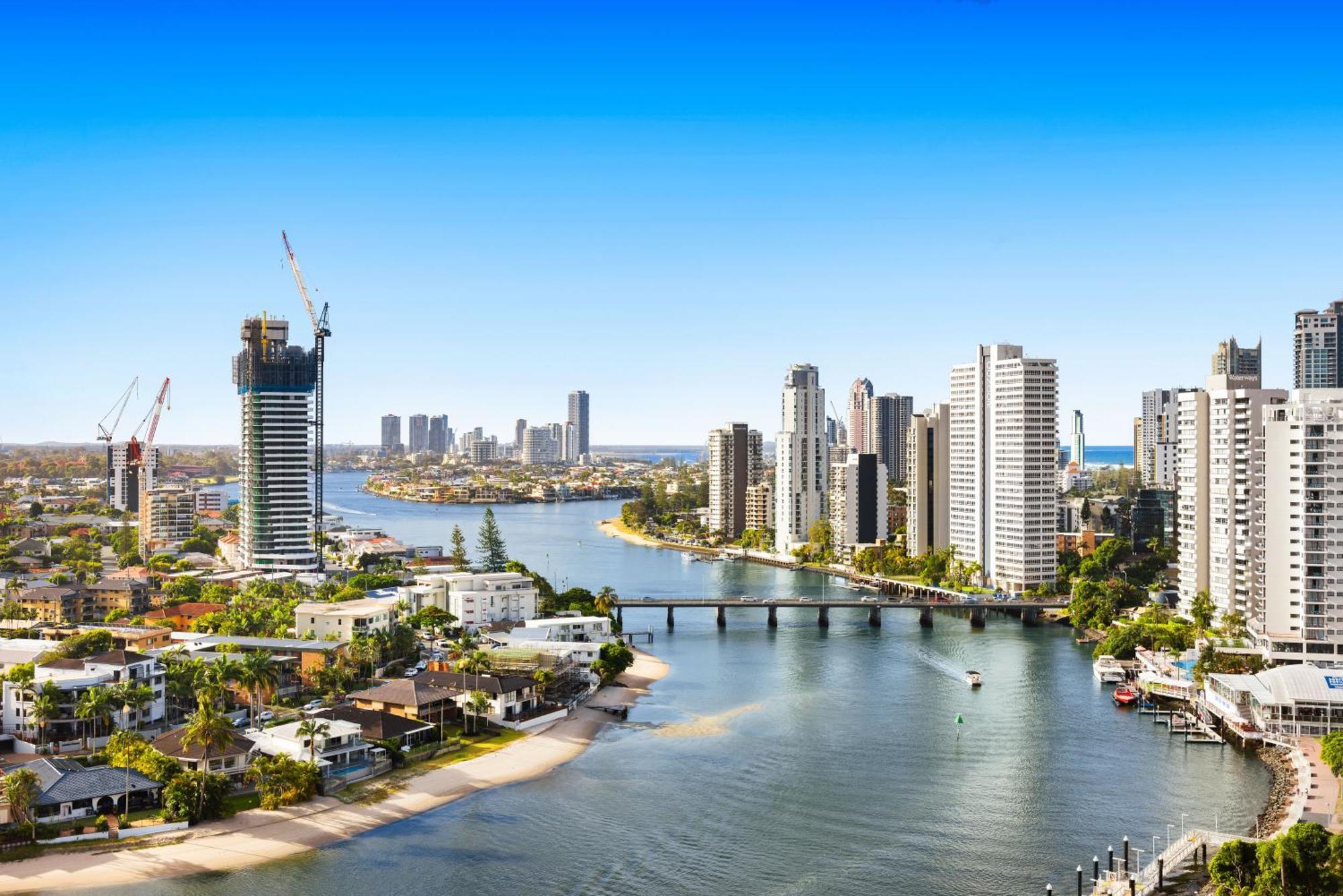 Surfers Paradise Stunning Getaway With Ocean And River Views Apartment *