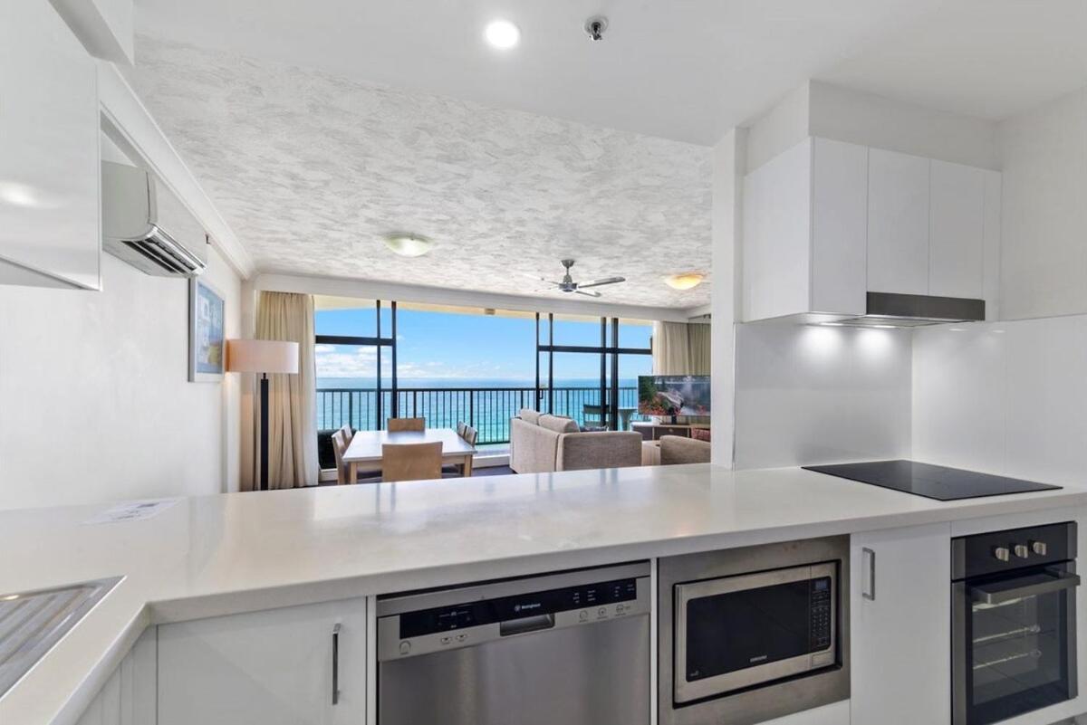Apartment Breathtaking Ocean View 2 Bdr By The *