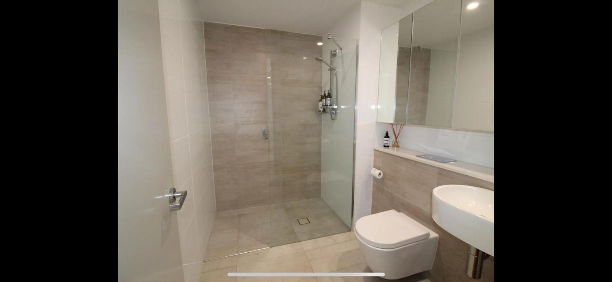 Apartment Cozy 1-bedroom Unit In The Heart Of The Gold Coast