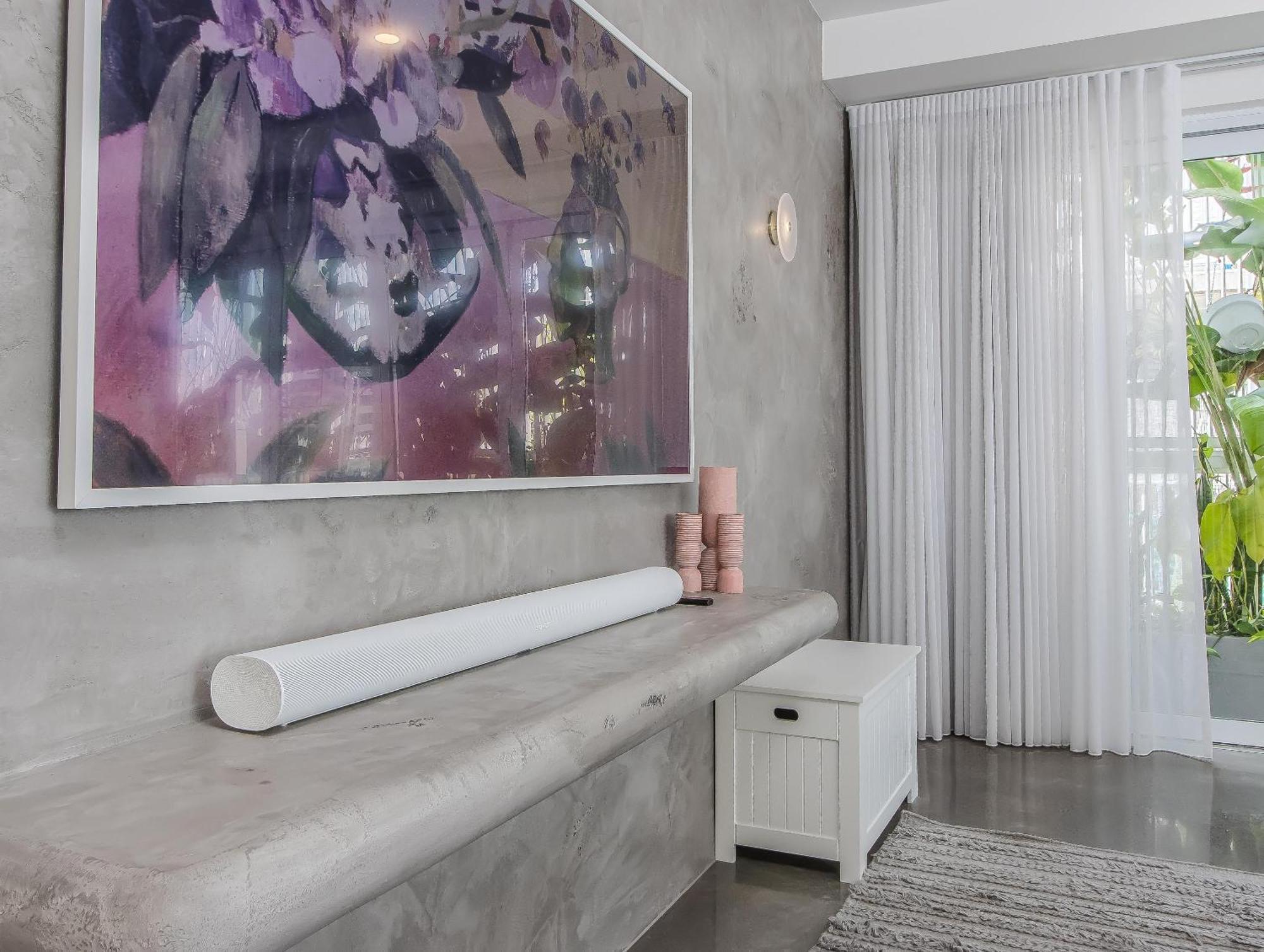 Palm Paradise: Luxury Escape By The Villa