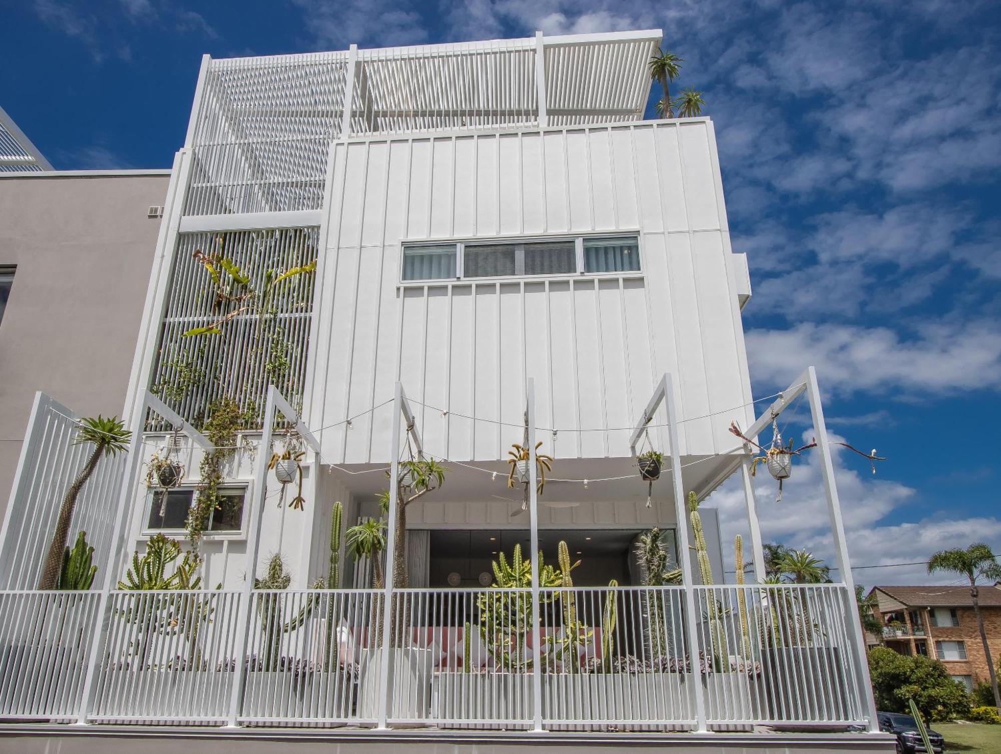 Palm Paradise: Luxury Escape By The * Gold Coast