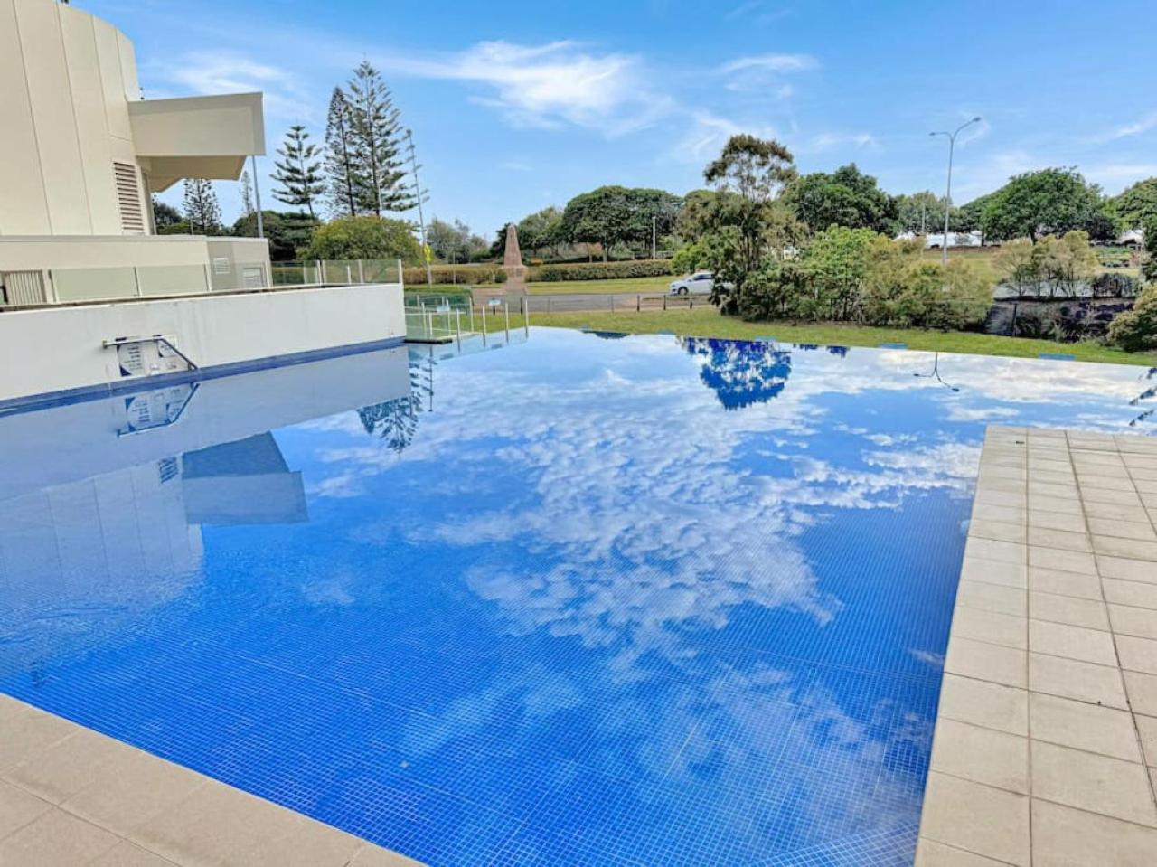 Apartment Kirra Penthouse With Private Roof Terrace Gold Coast