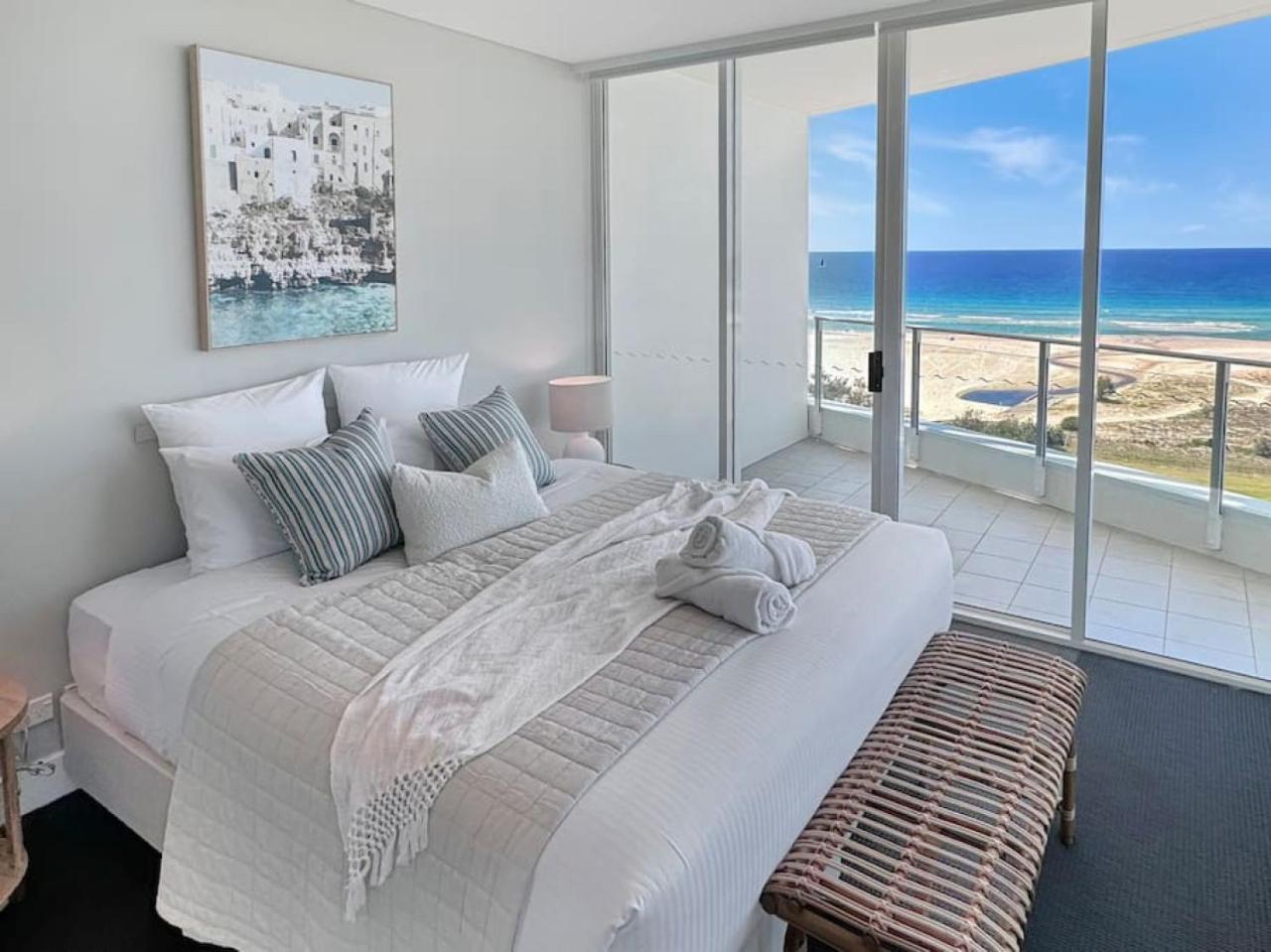 Kirra Penthouse With Private Roof Terrace Apartment Gold Coast