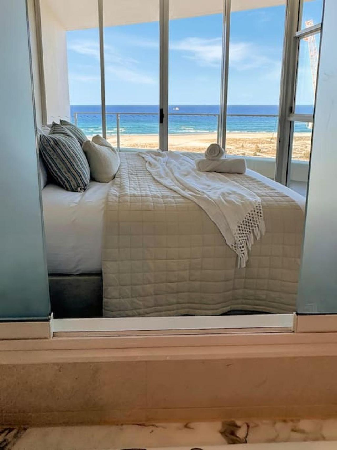 Kirra Penthouse With Private Roof Terrace Apartment Gold Coast
