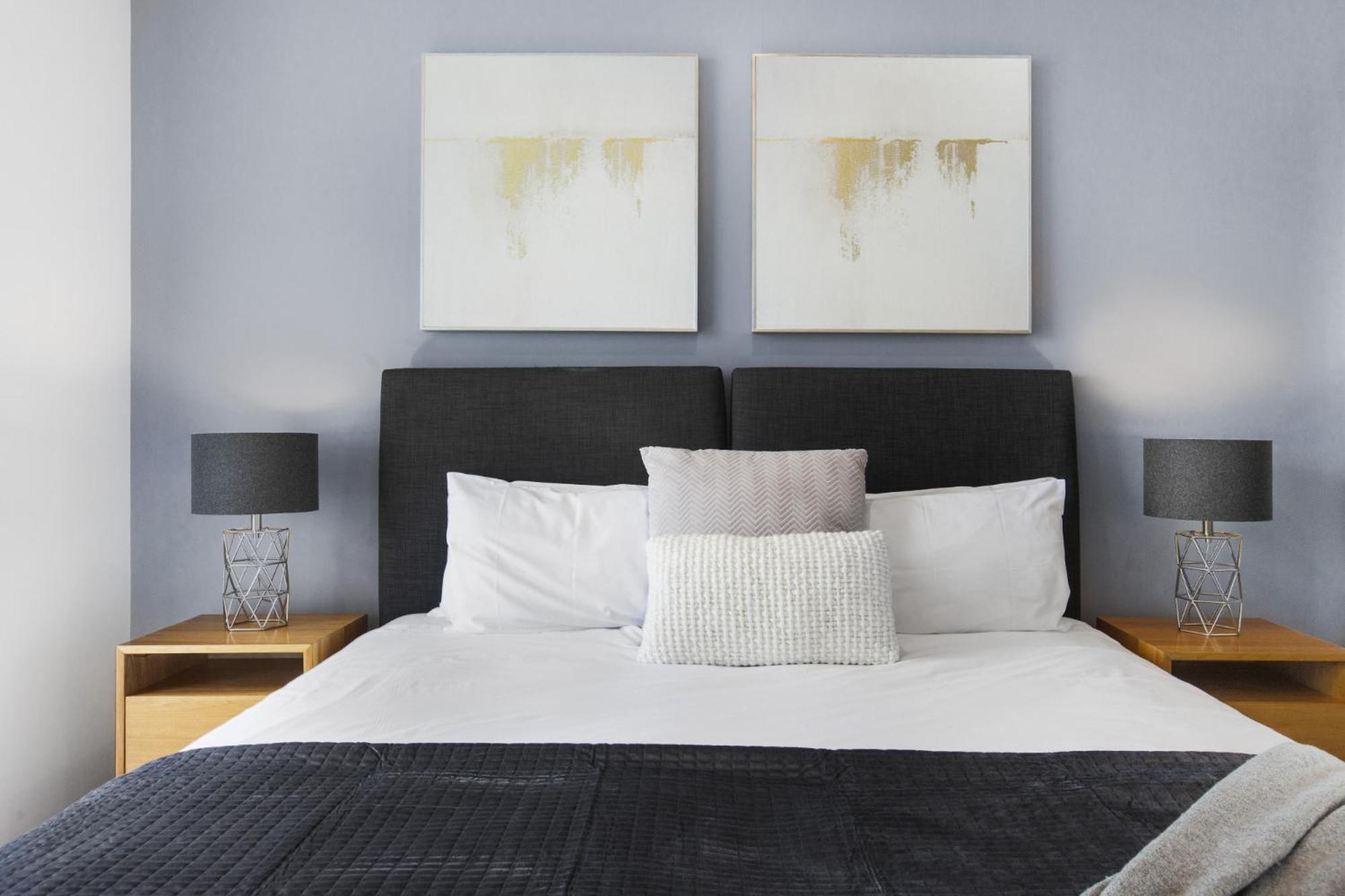 Chevron Renaissance 2 Bed By Vaun Gold Coast