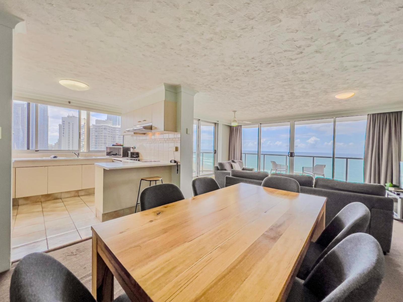 Apartment Above It 21st Floor! Gold Coast