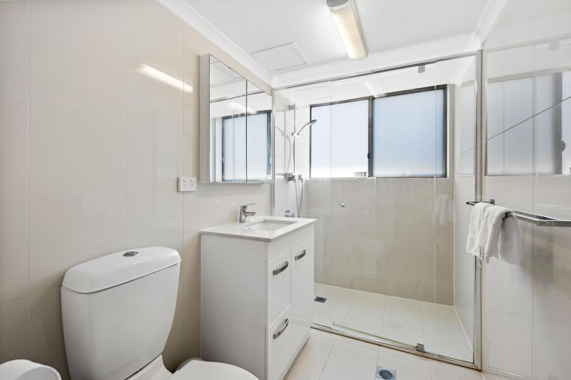 Surfside Court - Hosted By Burleigh Letting Gold Coast