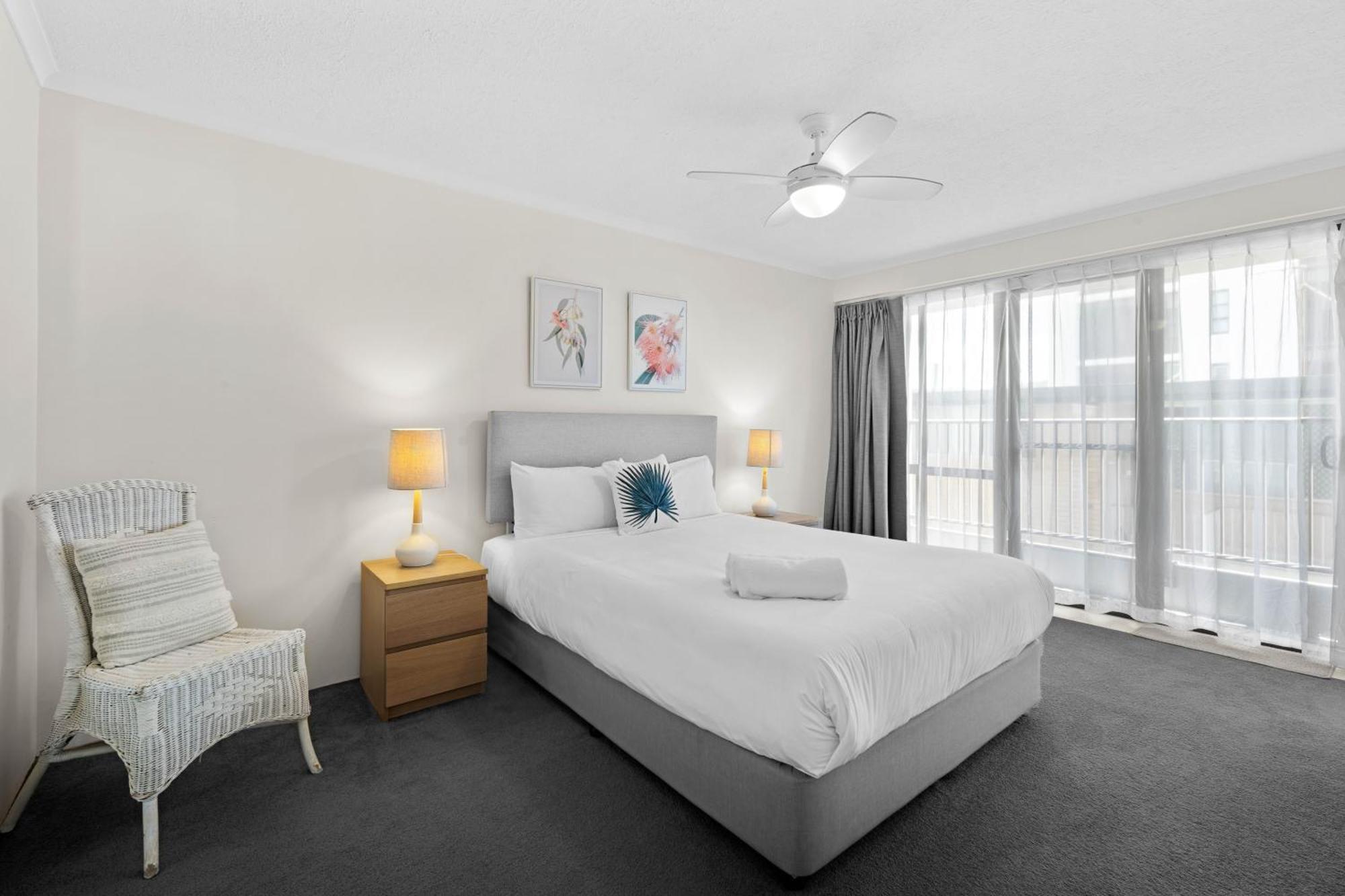 Surfside Court - Hosted By Burleigh Letting Apartment *