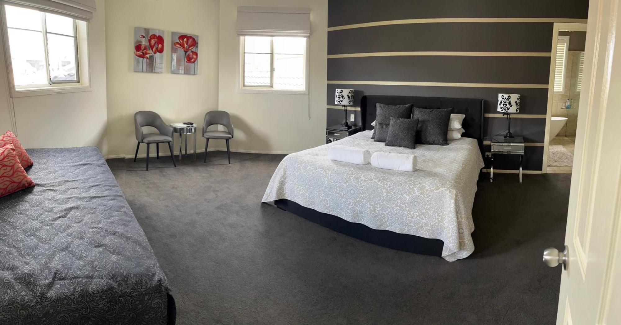 Broadbeach Waterfront - Winner! Holiday home Gold Coast