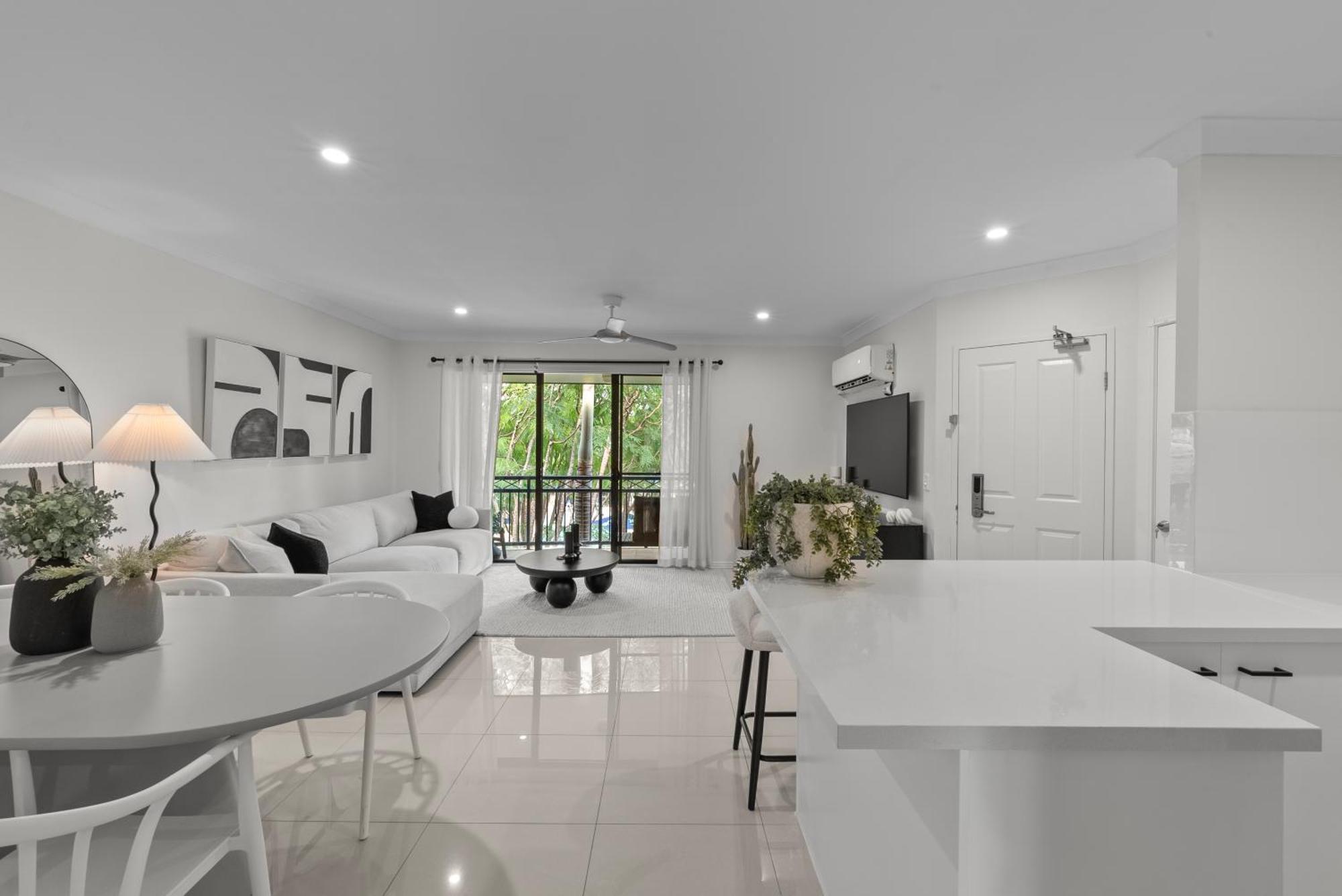 Luxe Escape & Family Attractions * Gold Coast