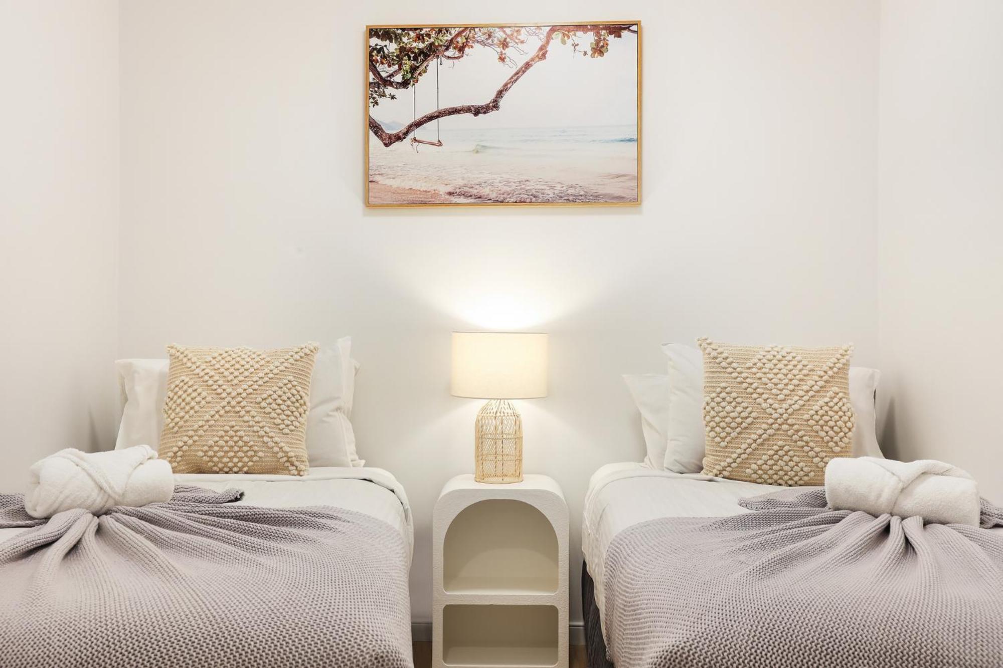 Apartment Chevron Big Family 3brm, 3 Pools, Gym, Sauna, Spa. Gold Coast