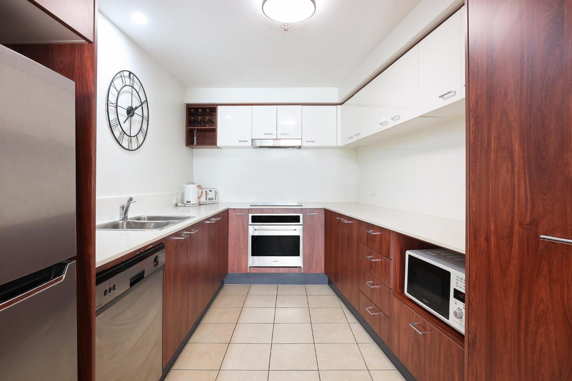 Chevron Big Family 3brm, 3 Pools, Gym, Sauna, Spa. Apartment