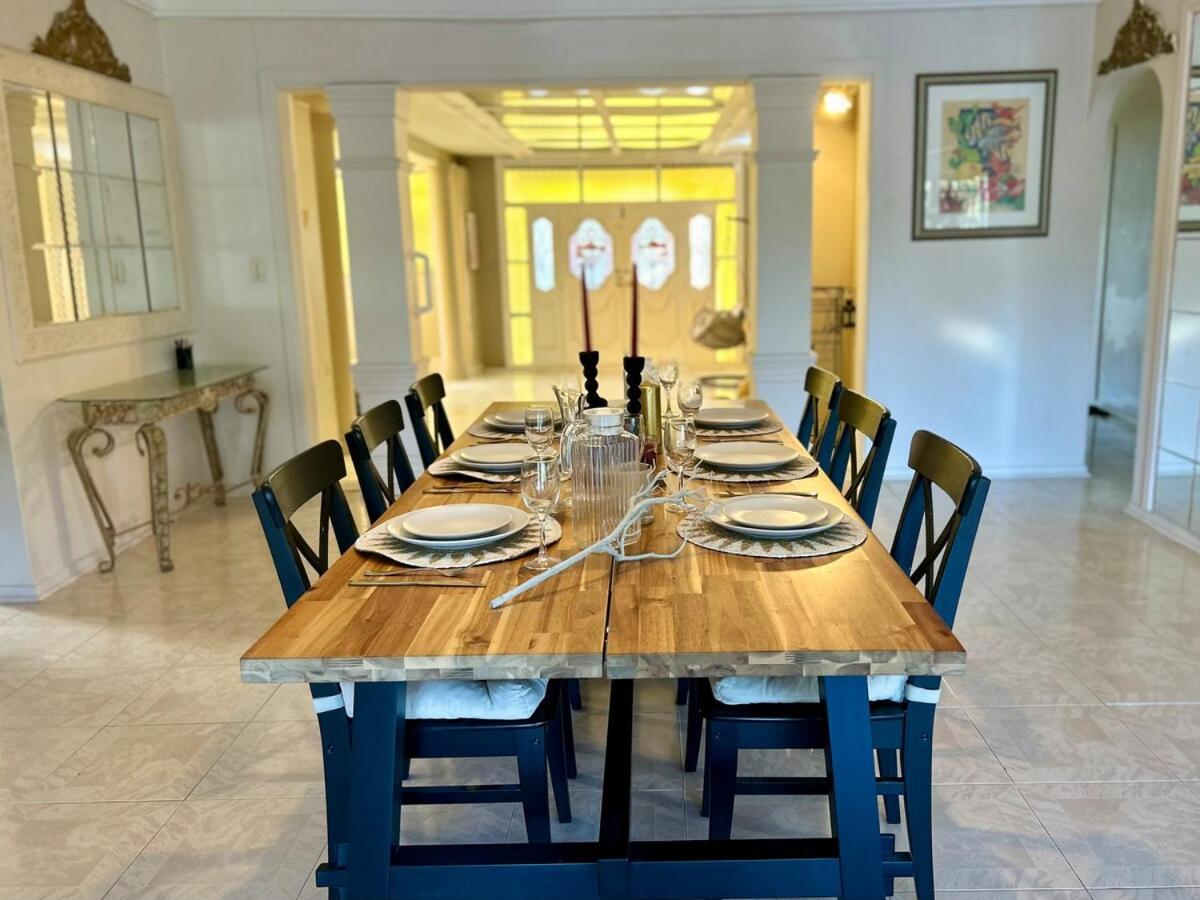 Charming Chevron Island Haven- Dog-friendly Retreat Right On Main River