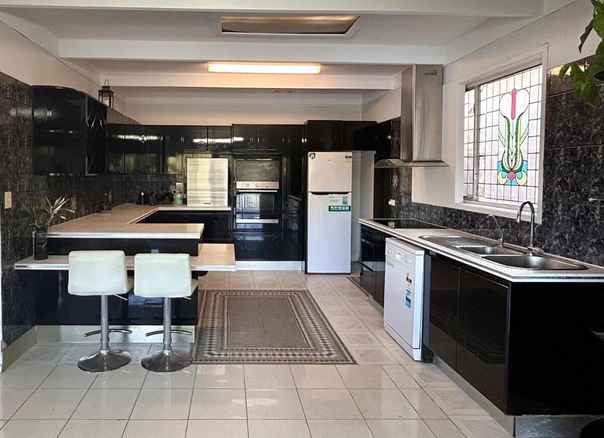 Villa Charming Chevron Island Haven- Dog-friendly Retreat Right On Main River