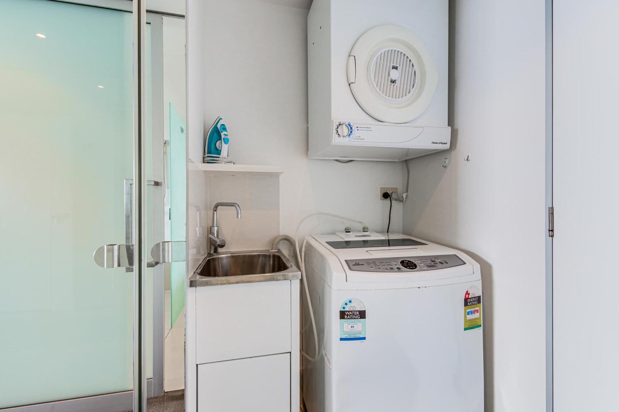Apartment Circleoncavill Luxury 2 Bed Ocean View Parking Gold Coast