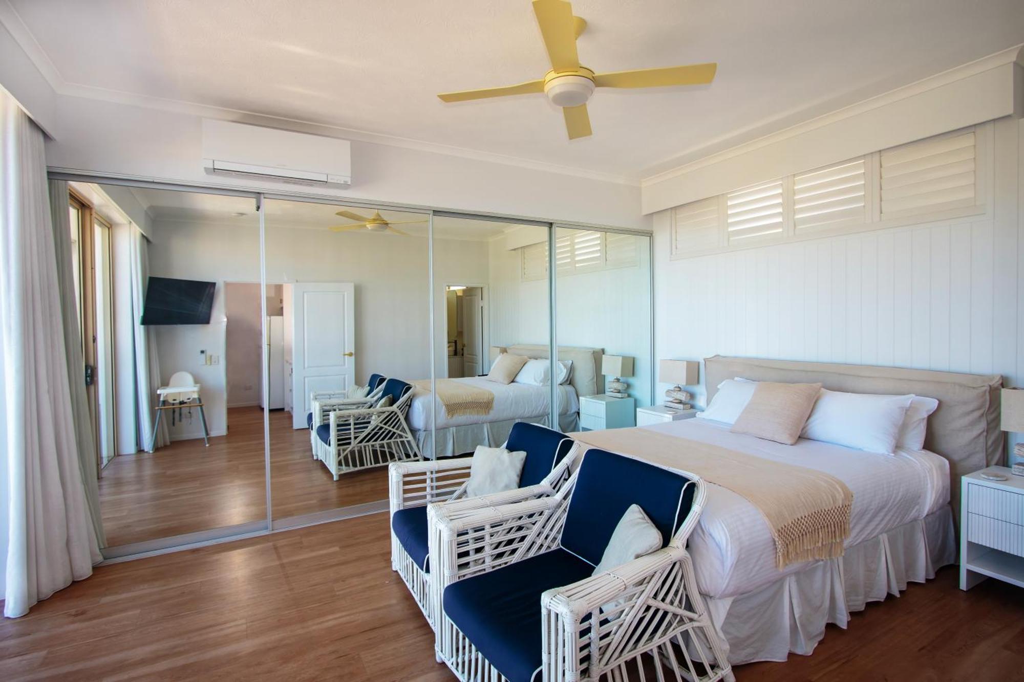 Sandcastles On Currumbin Beachfront, 4*