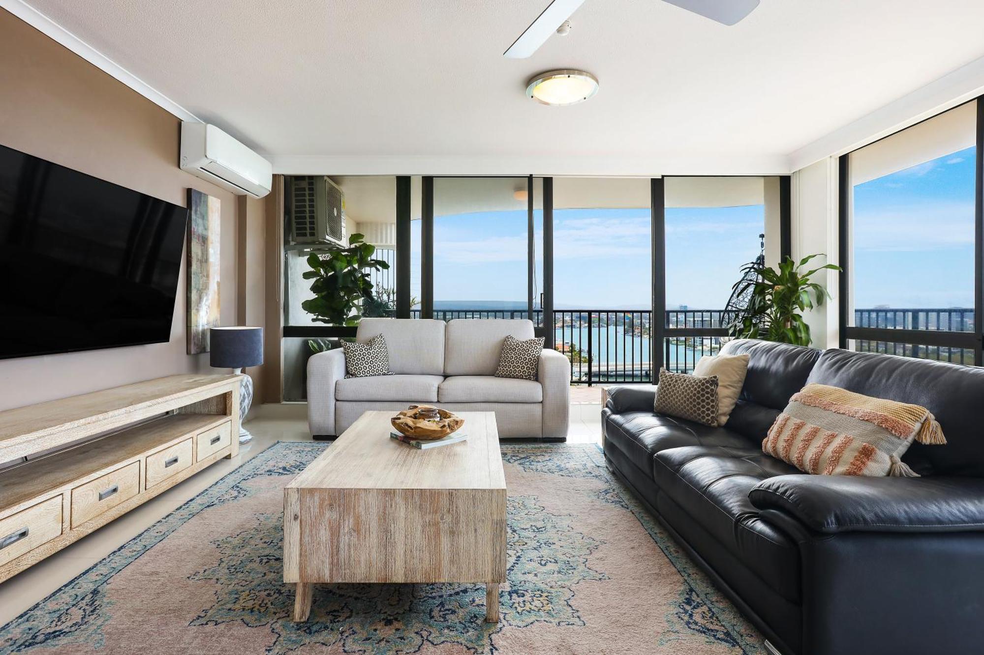 Absolute Riverfront 2br Apt, Views From Every Apartamento Gold Coast