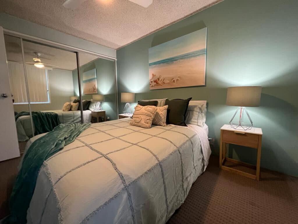2 Bedroom With Parking Stroll To * Gold Coast