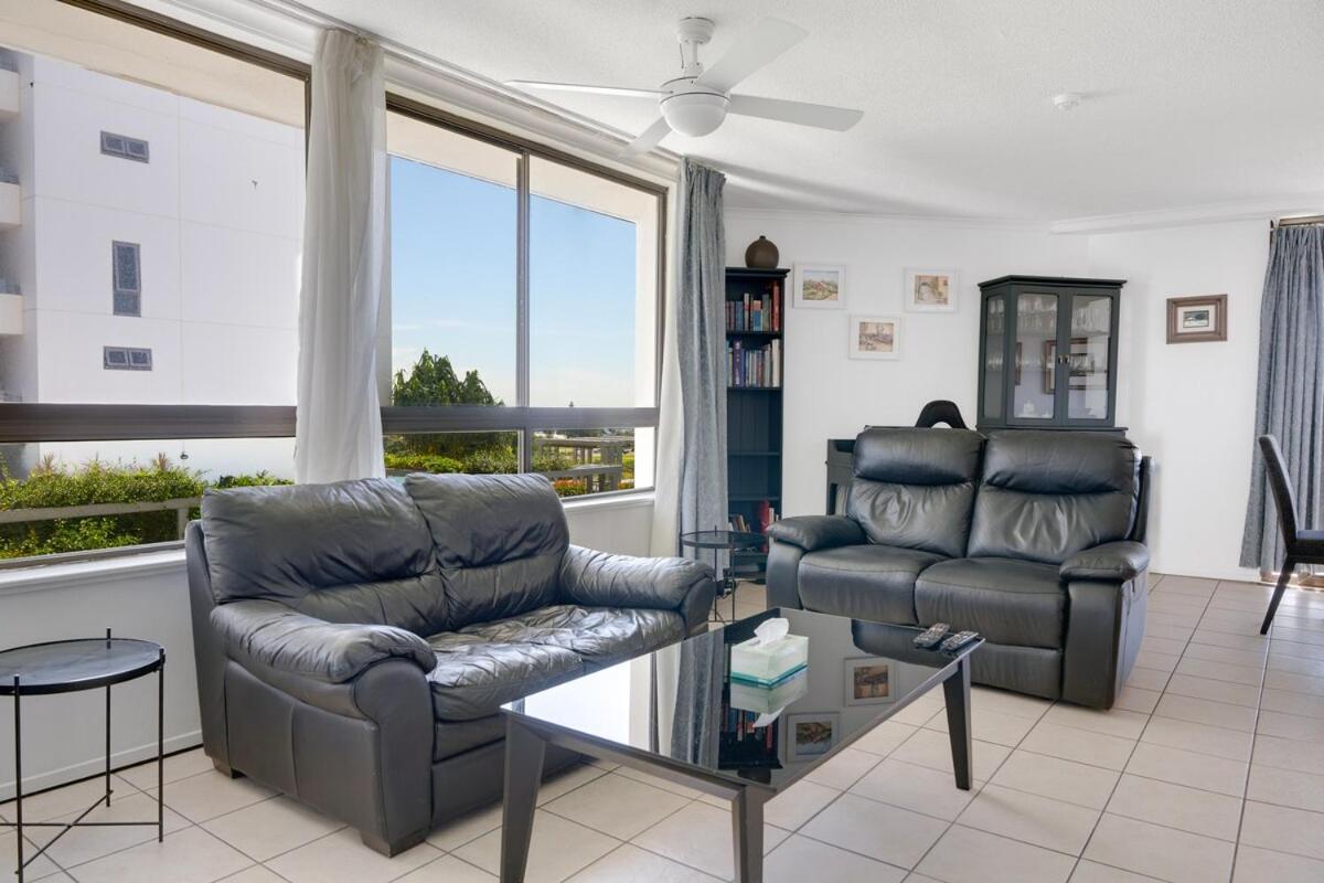 Oceanview Escape 2br In The Heart Of The Gc Gold Coast