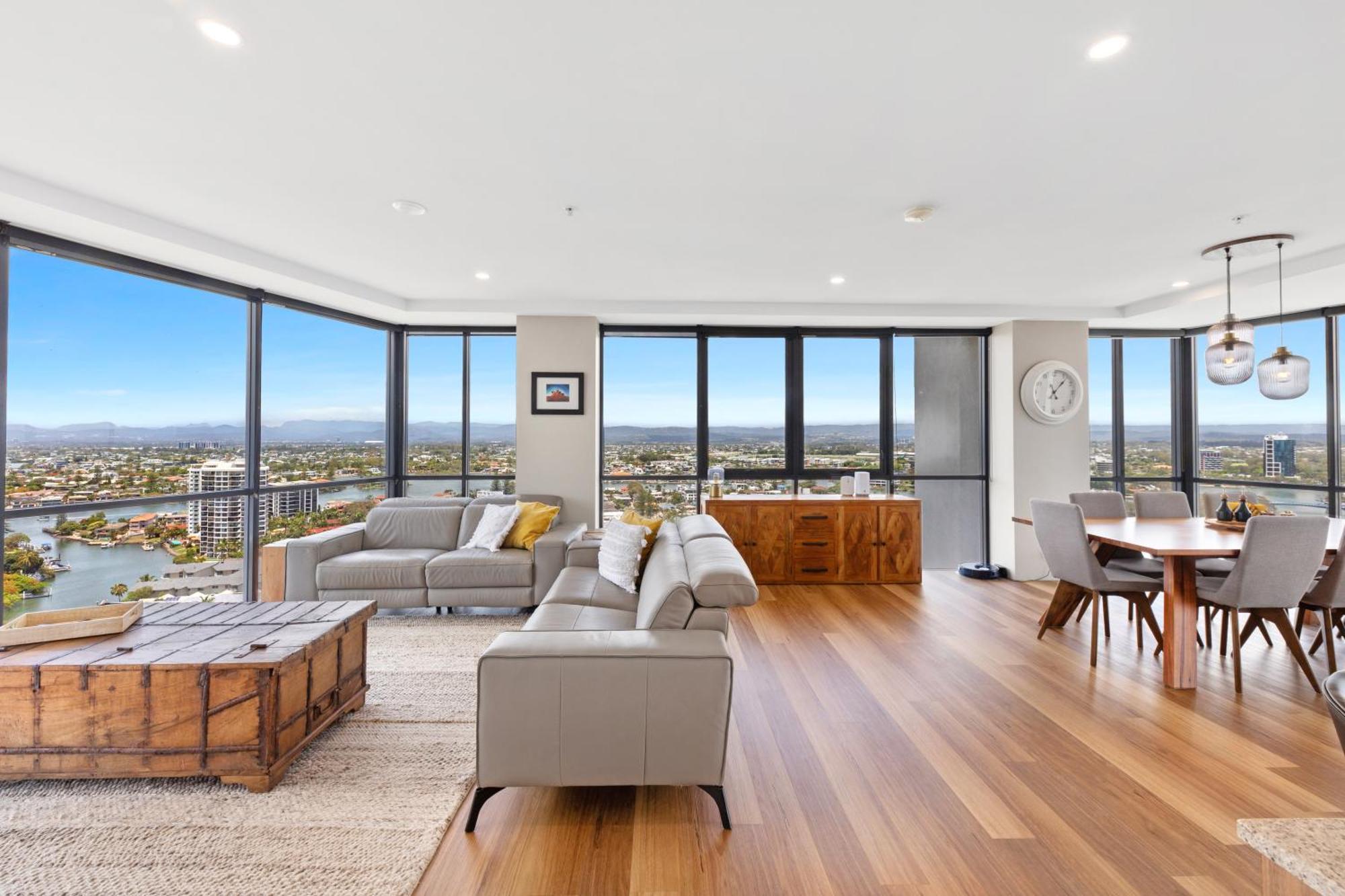Stunning 180 Degree Views At Avalon * Gold Coast