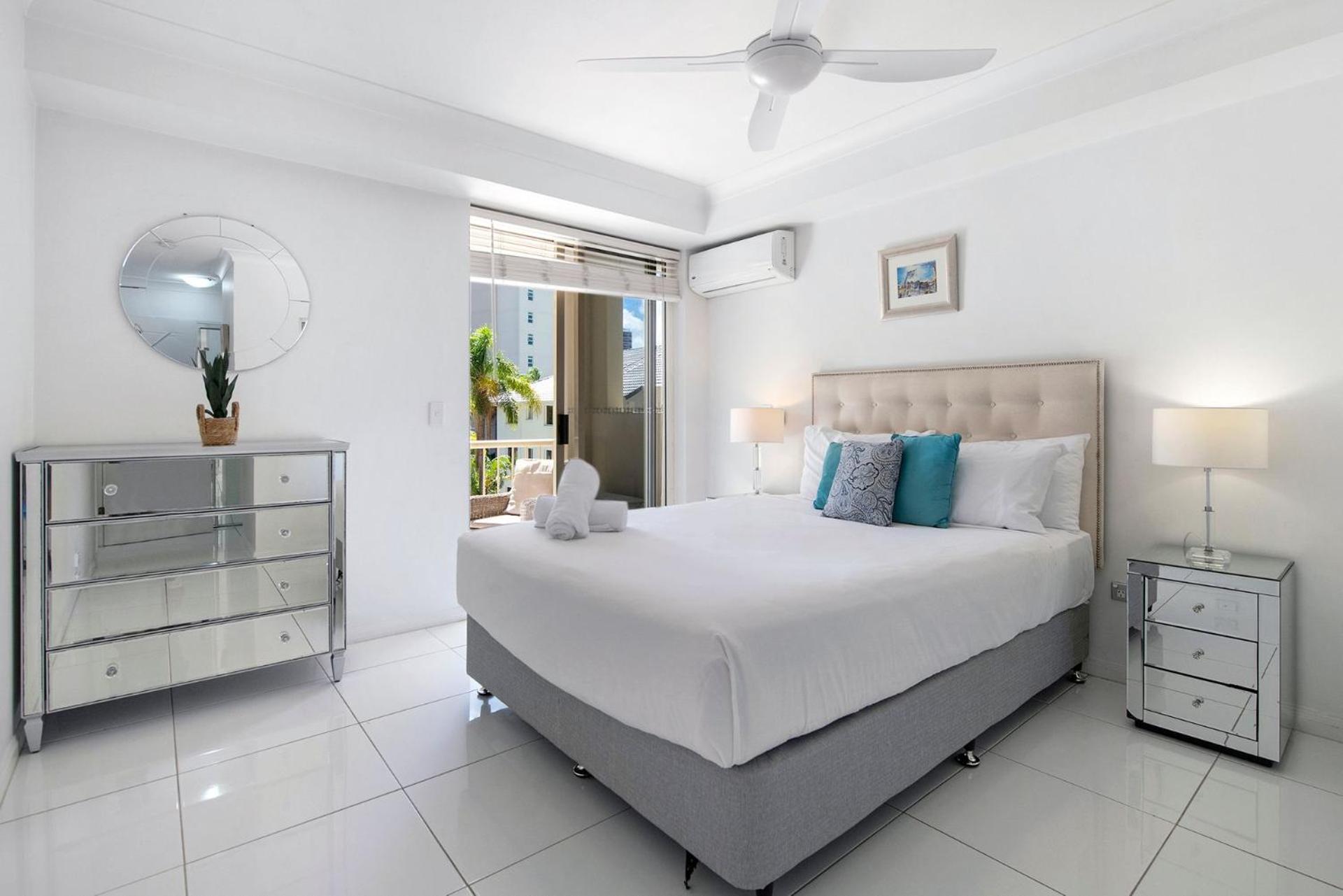 Seychelles In Main - 2 Bedroom - Coasthm Apartamento