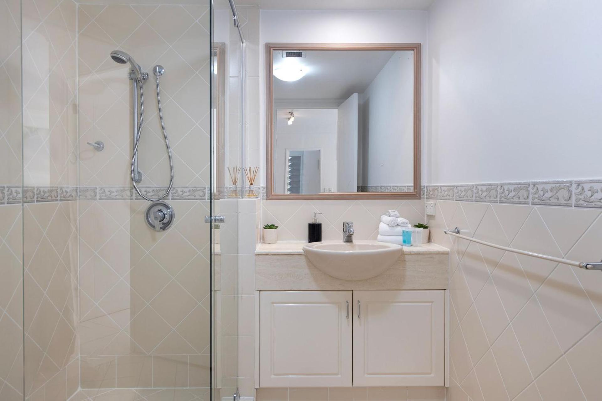 Seychelles In Main - 2 Bedroom - Coasthm *