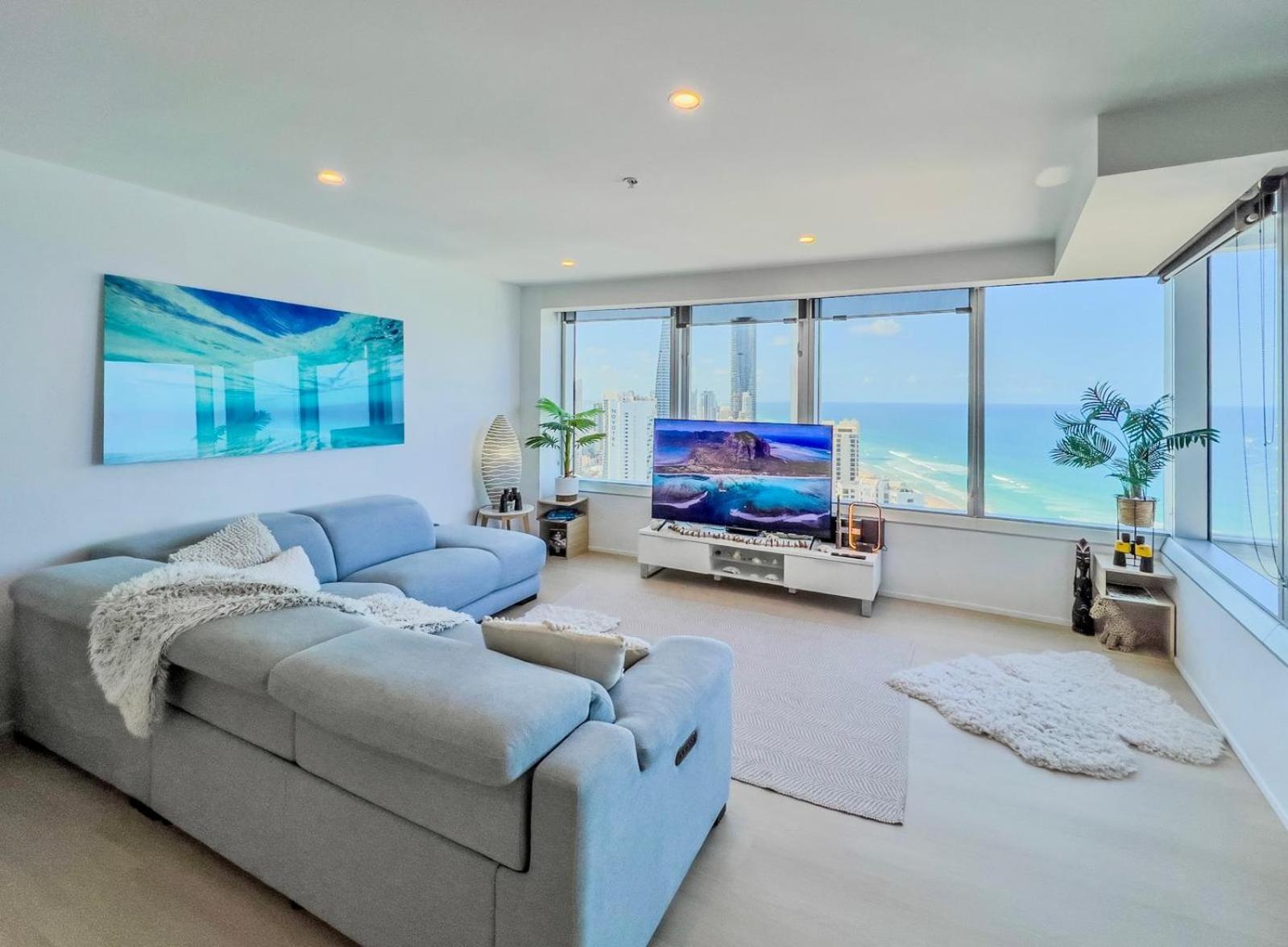 Iconic Q1 Level 35! Gold Coast