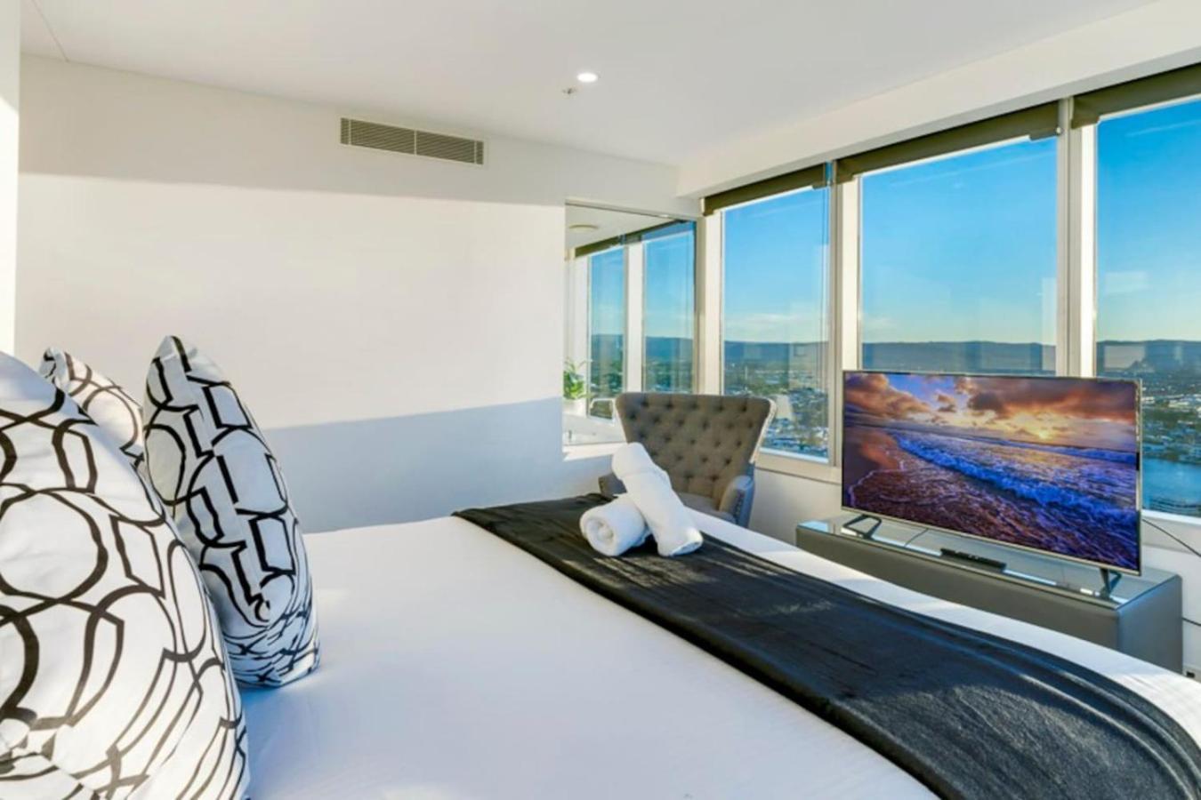 Apartment Serenity Getaway Your Away From Views