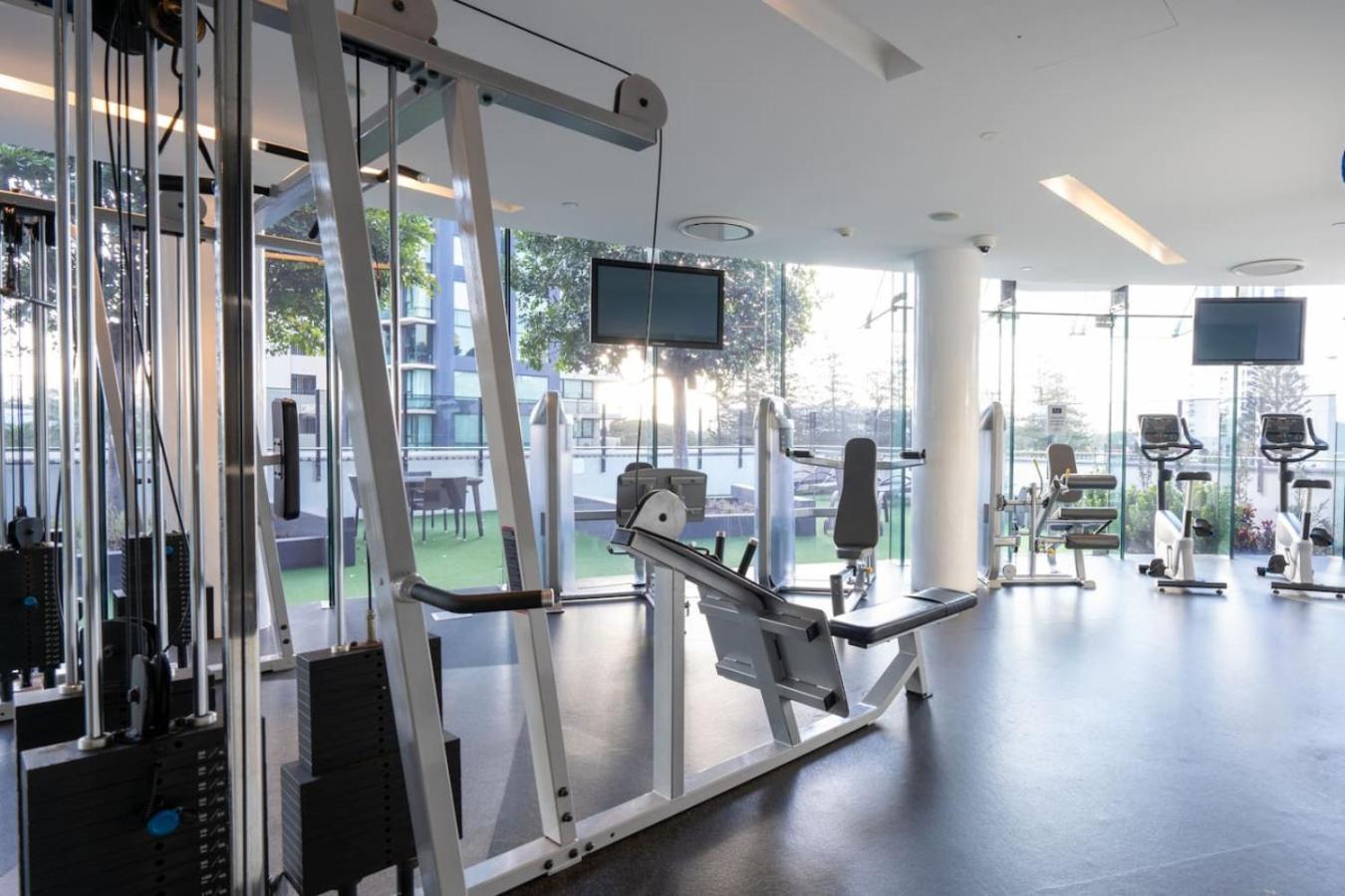 Oracle 2 - 2b In Broadbeach With Views * Gold Coast