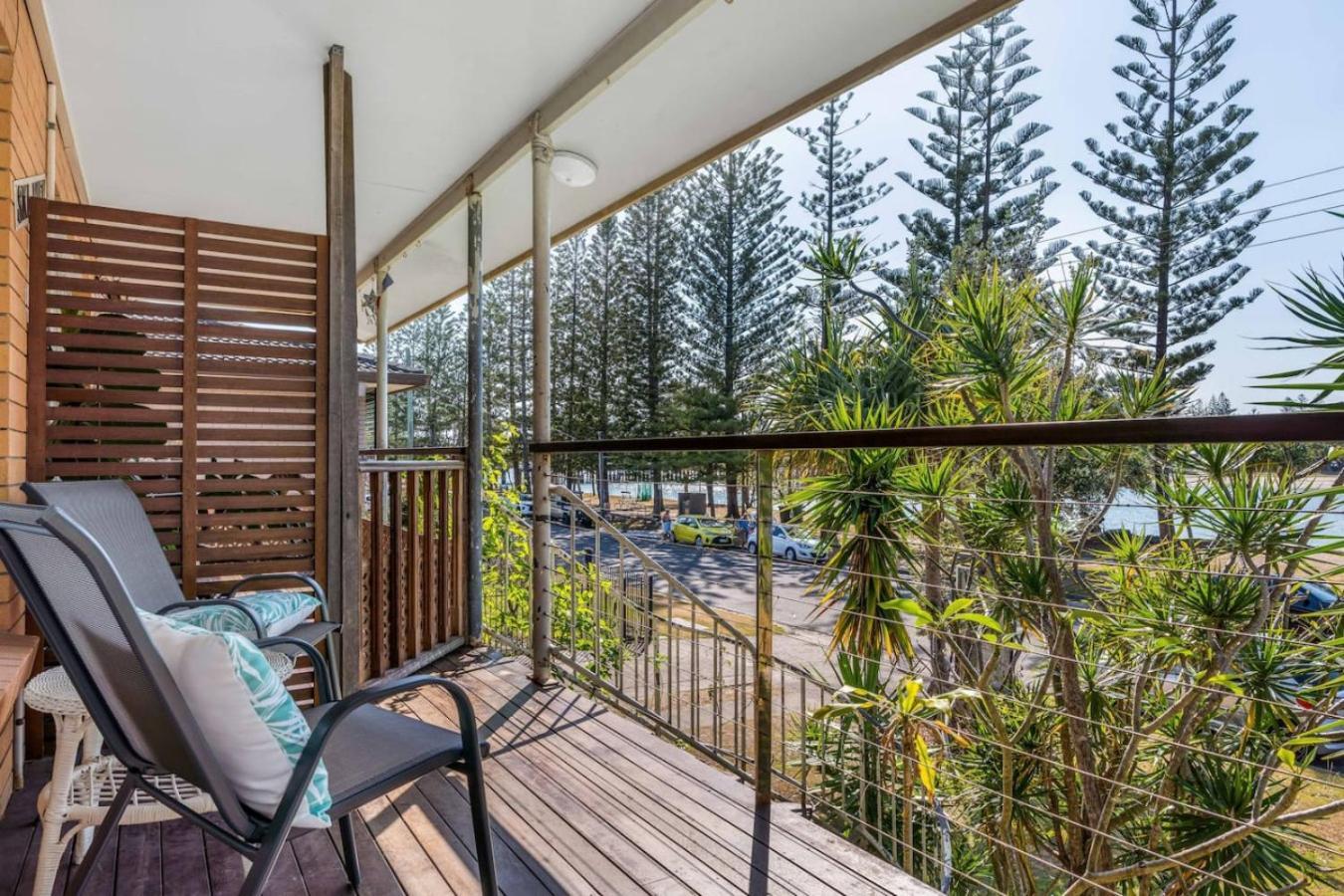 Tonys Getaway In Koala Park Amazing Views Apartment *