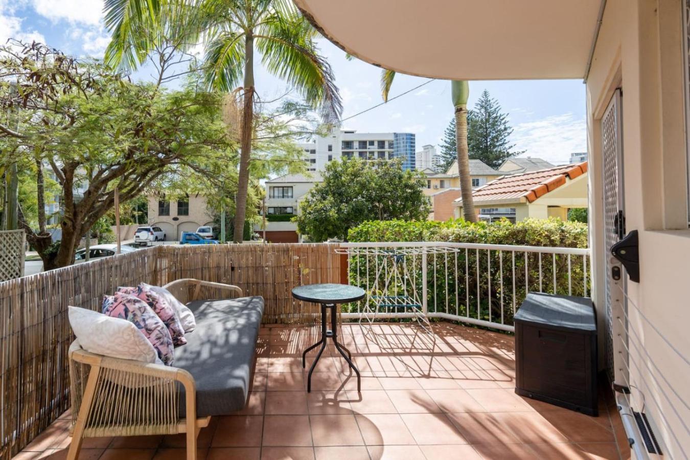 The Little Royale - 2b In Broadbeach Apartment Gold Coast