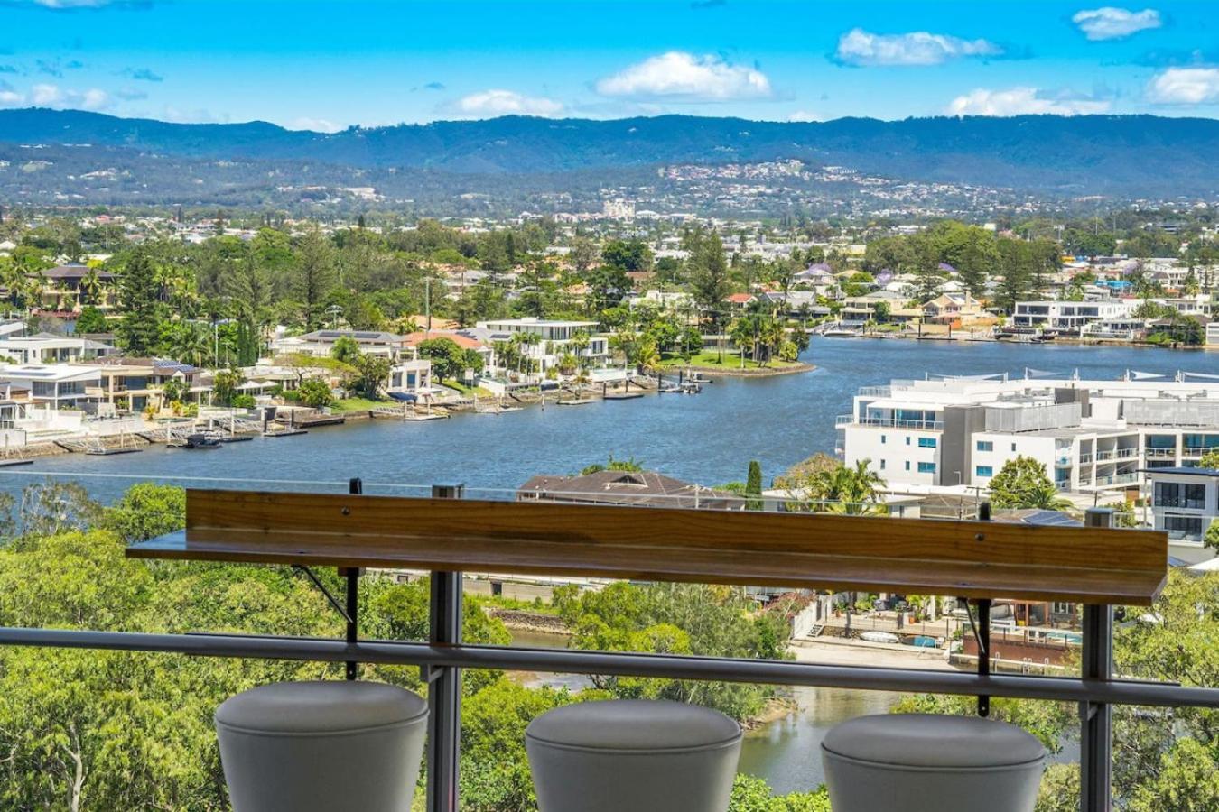 Lovely 1 Bed With Stunning Views Pool Apartamento Gold Coast
