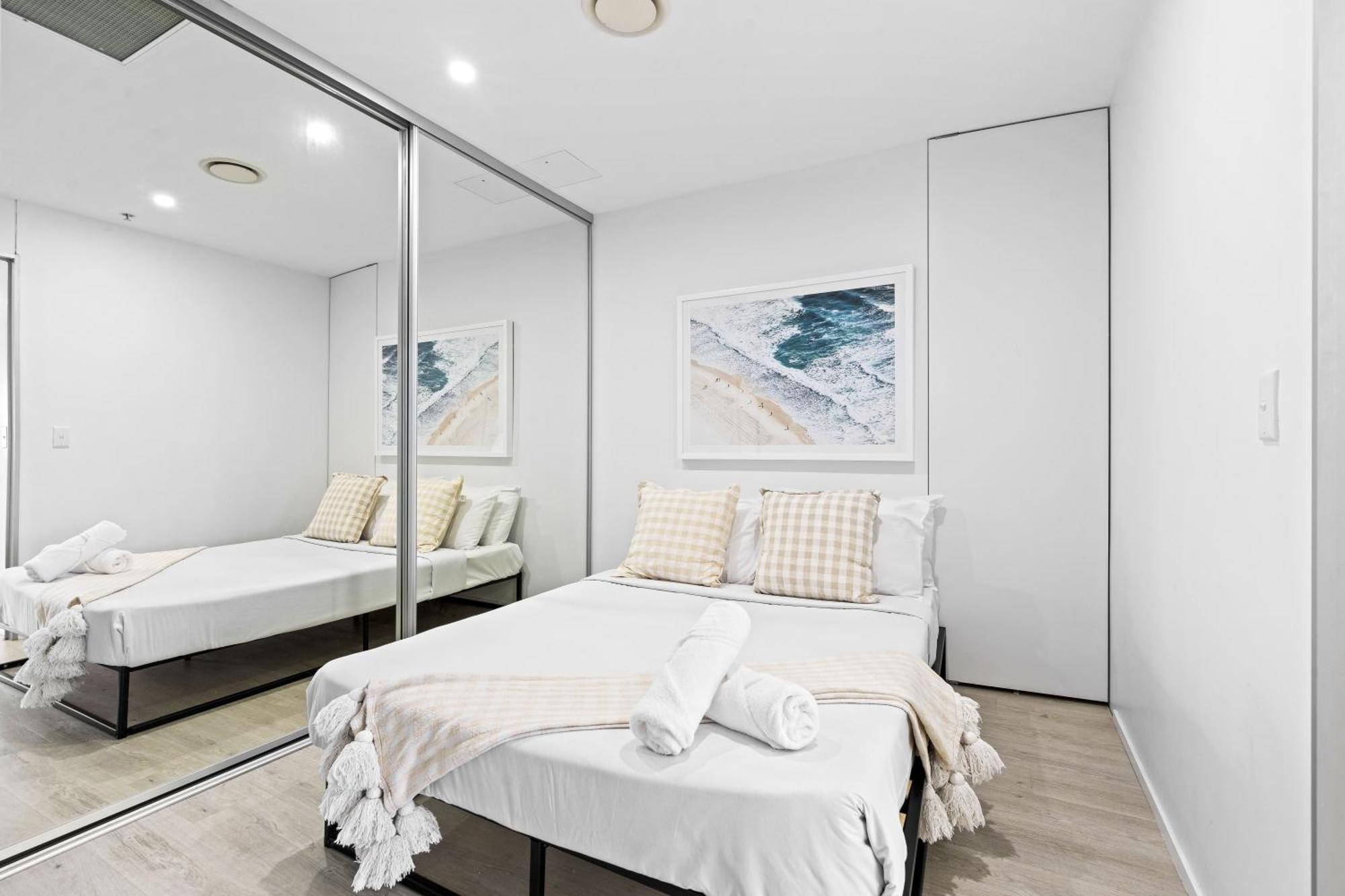 Apartment Circle On Cavill - Qstay Gold Coast