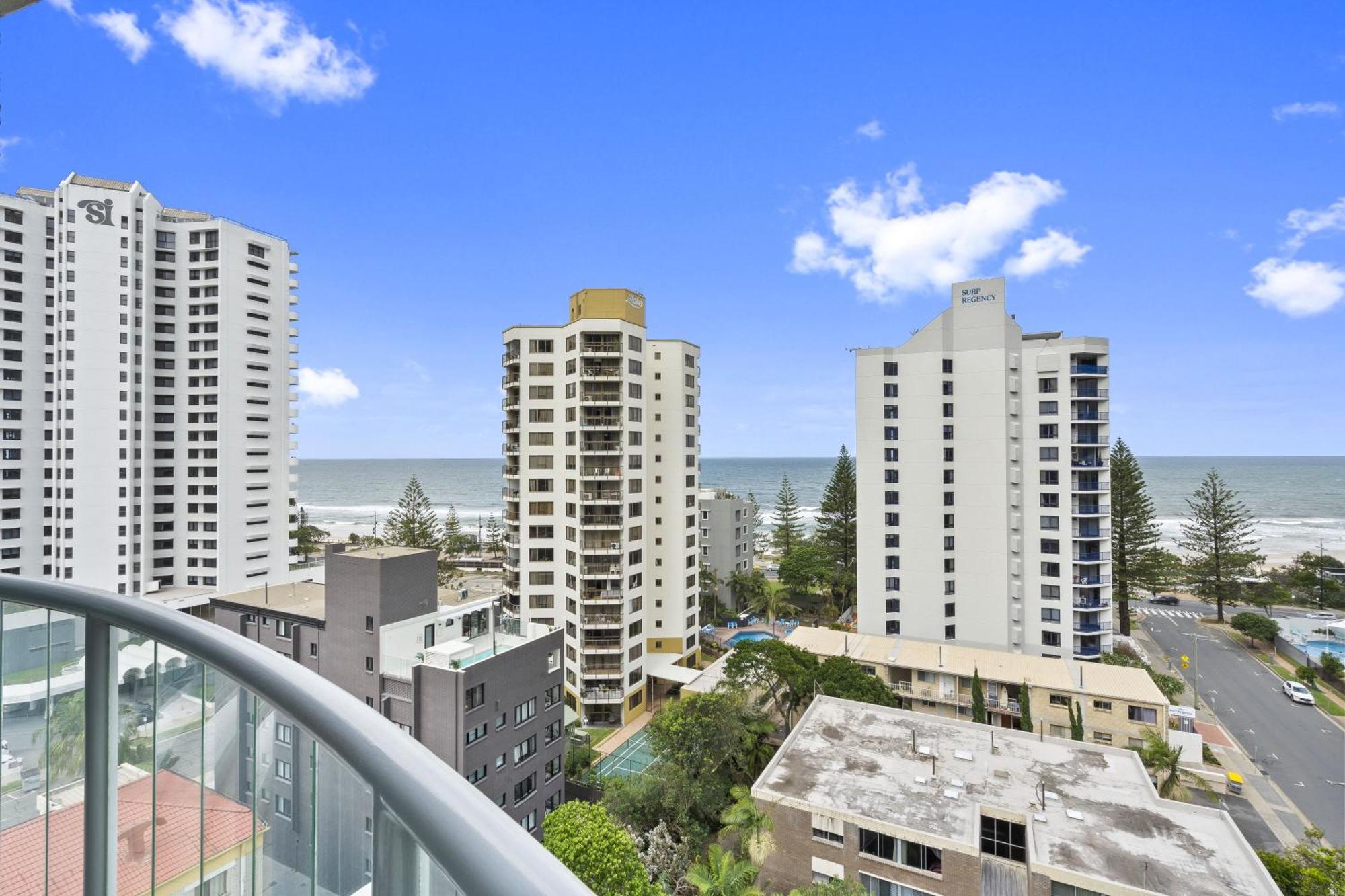 Apartment Interconnecting 2 Bedroom Unit At Legends — Q Gold Coast