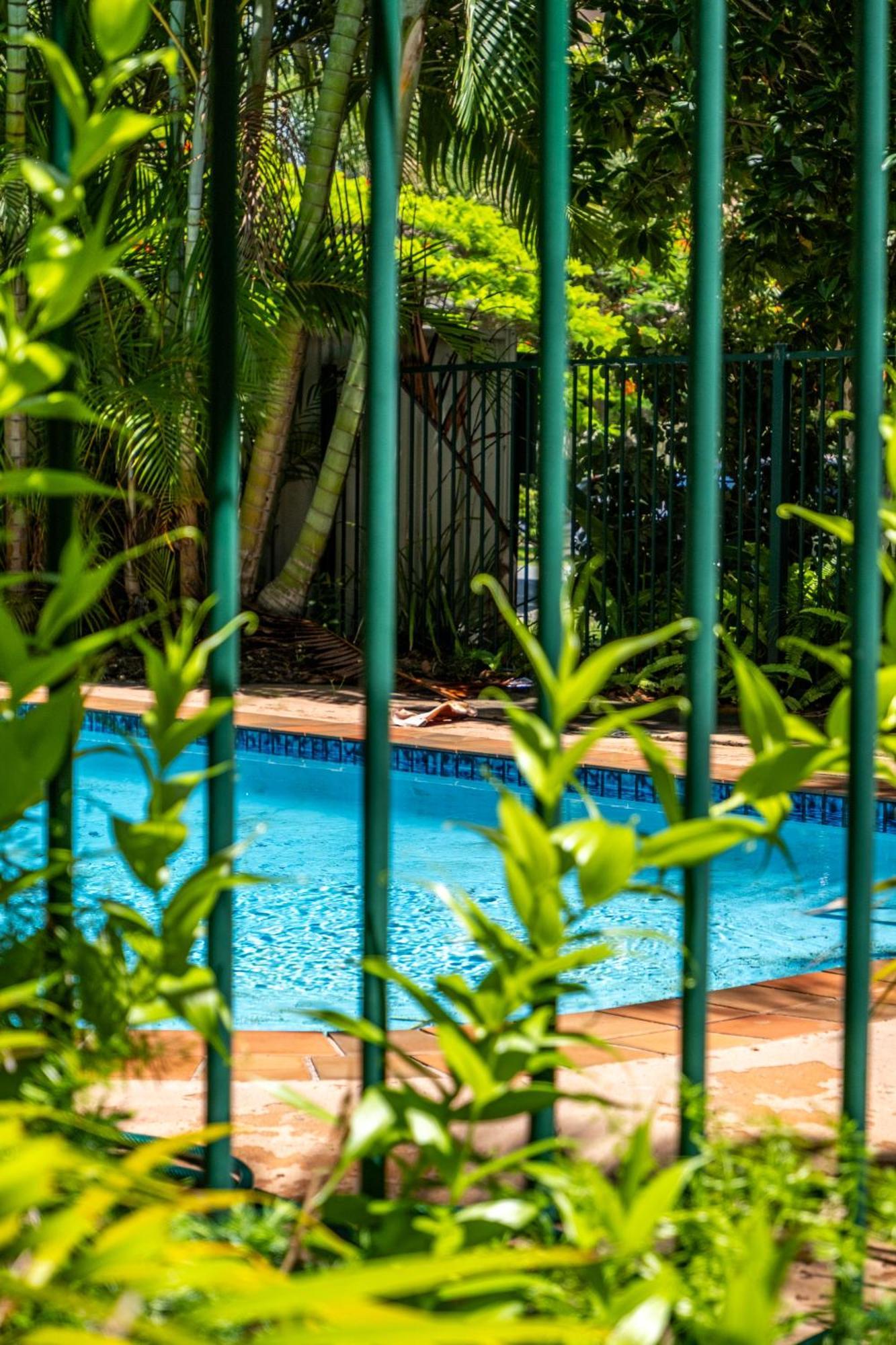 Federation Avenue Broadbeach *