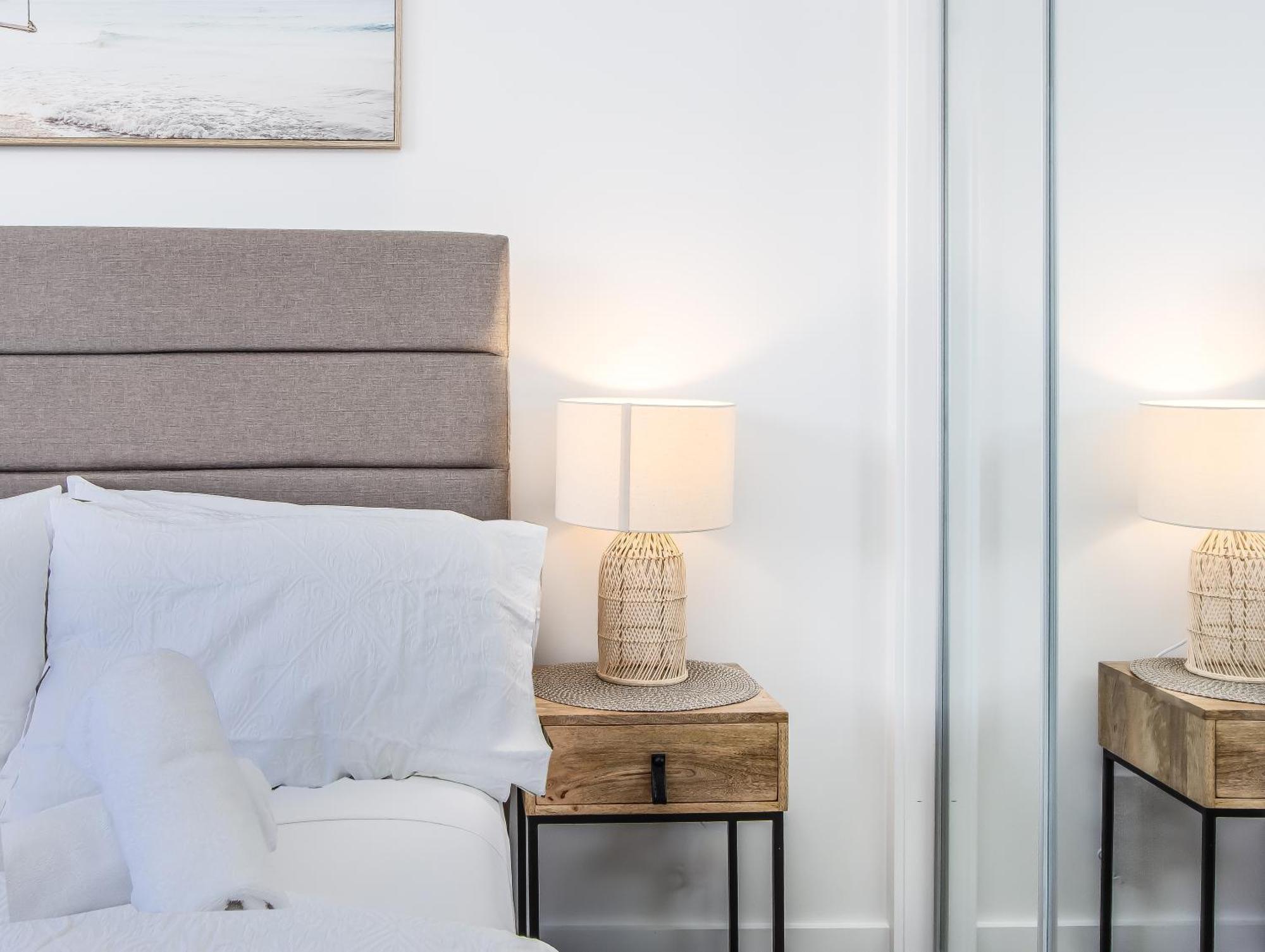 Apartment The Laneway By Burleigh Letting Company *