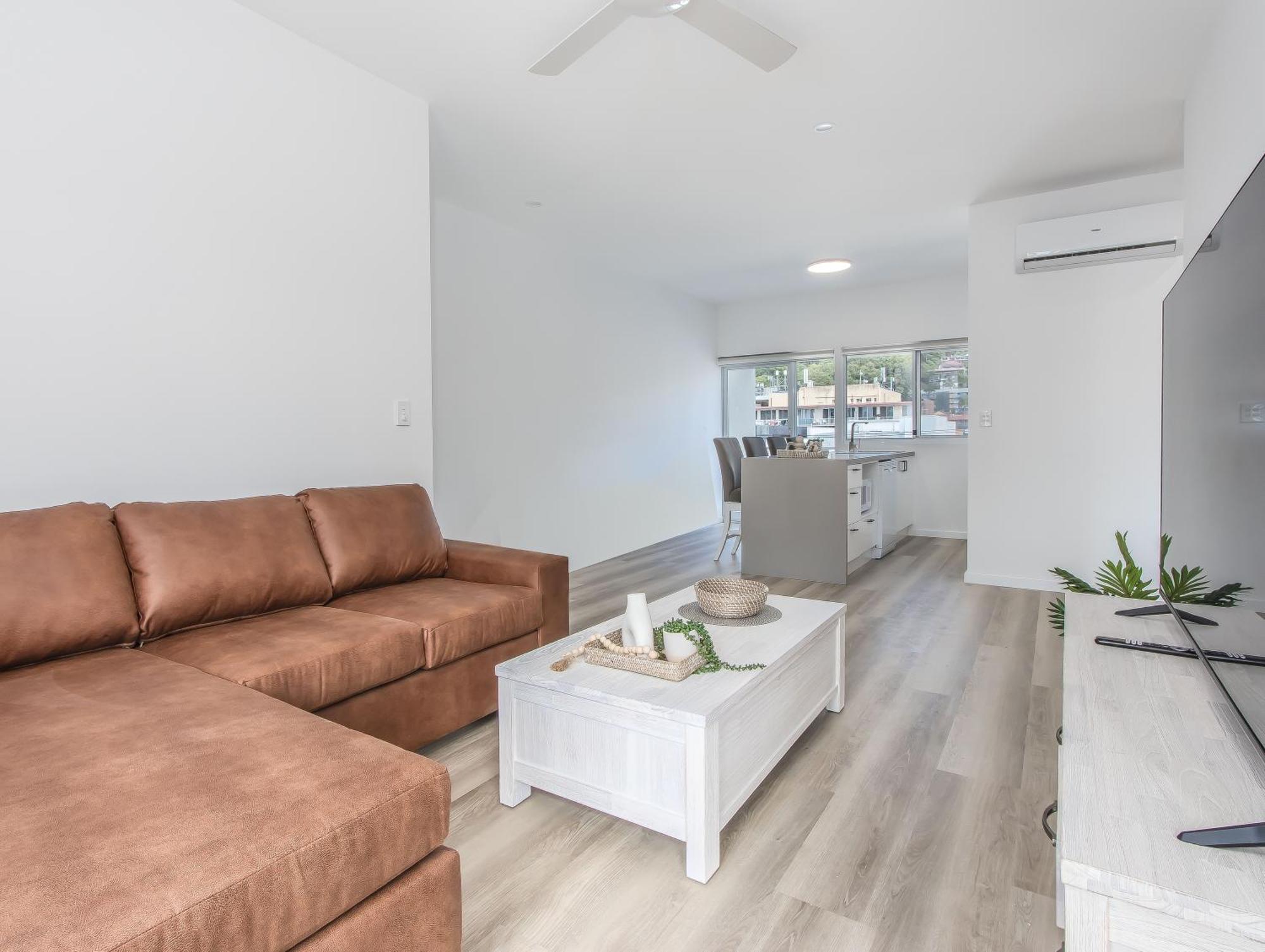 The Laneway By Burleigh Letting Company *