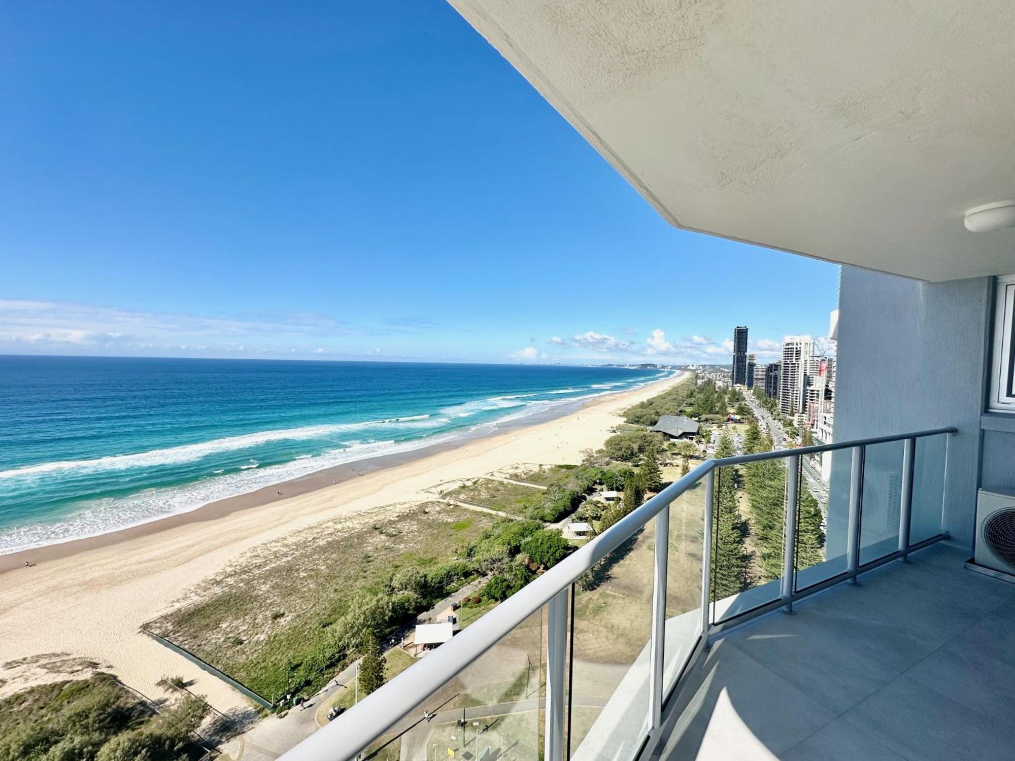 Beachfront Talisman 22nd Floor, Ocean Views *
