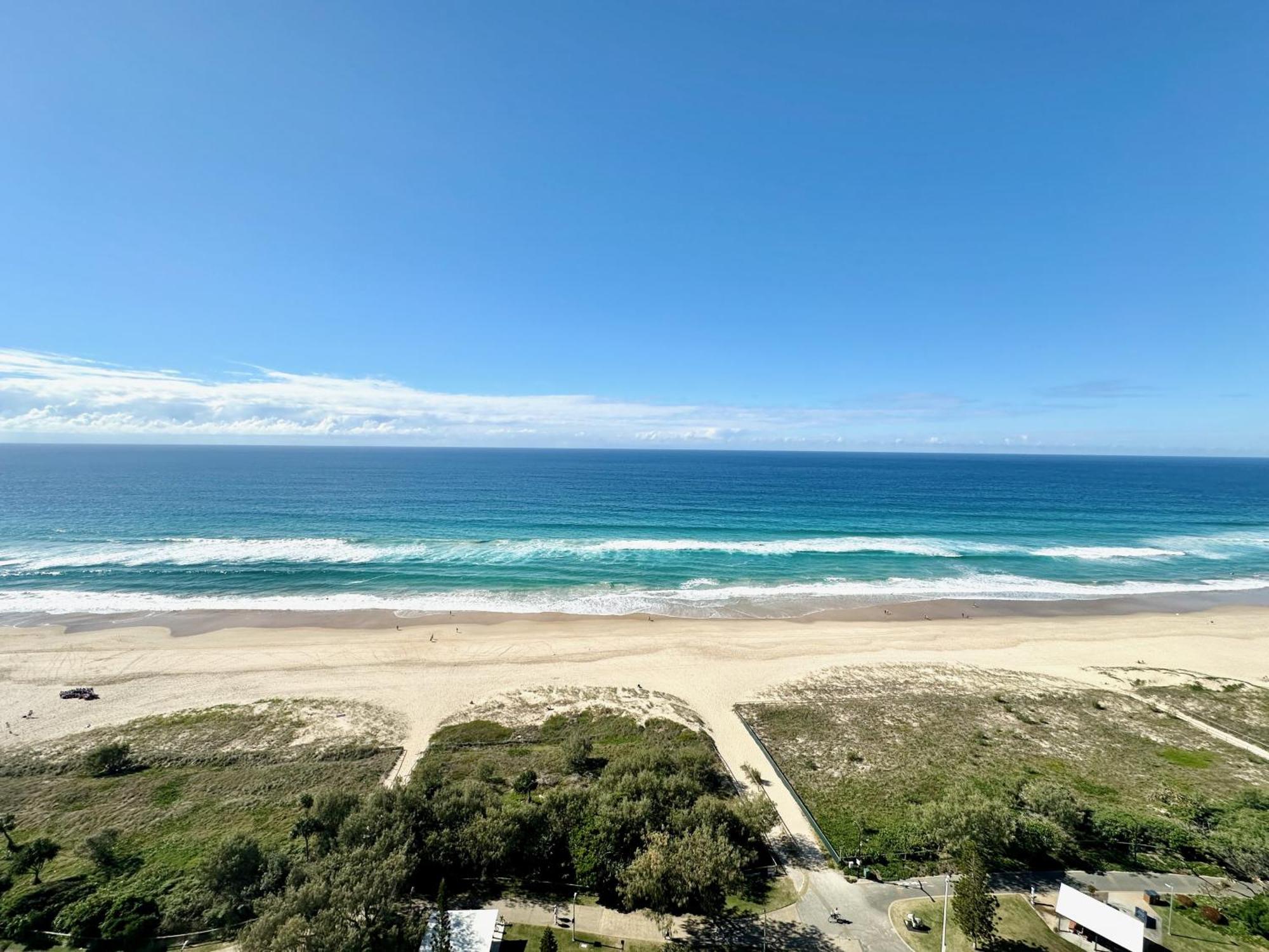 Beachfront Talisman 22nd Floor, Ocean Views * Gold Coast