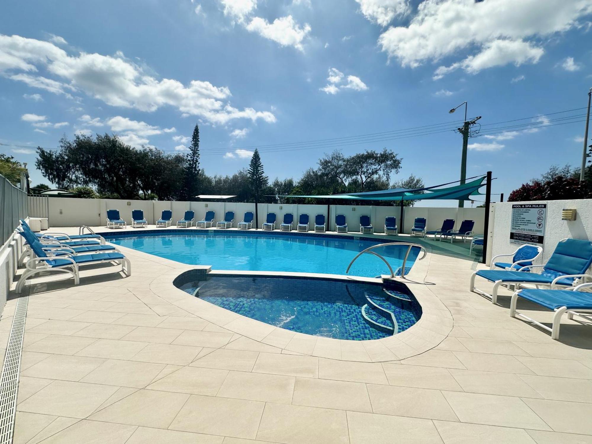 Apartment Beachfront Talisman 22nd Floor, Ocean Views Gold Coast