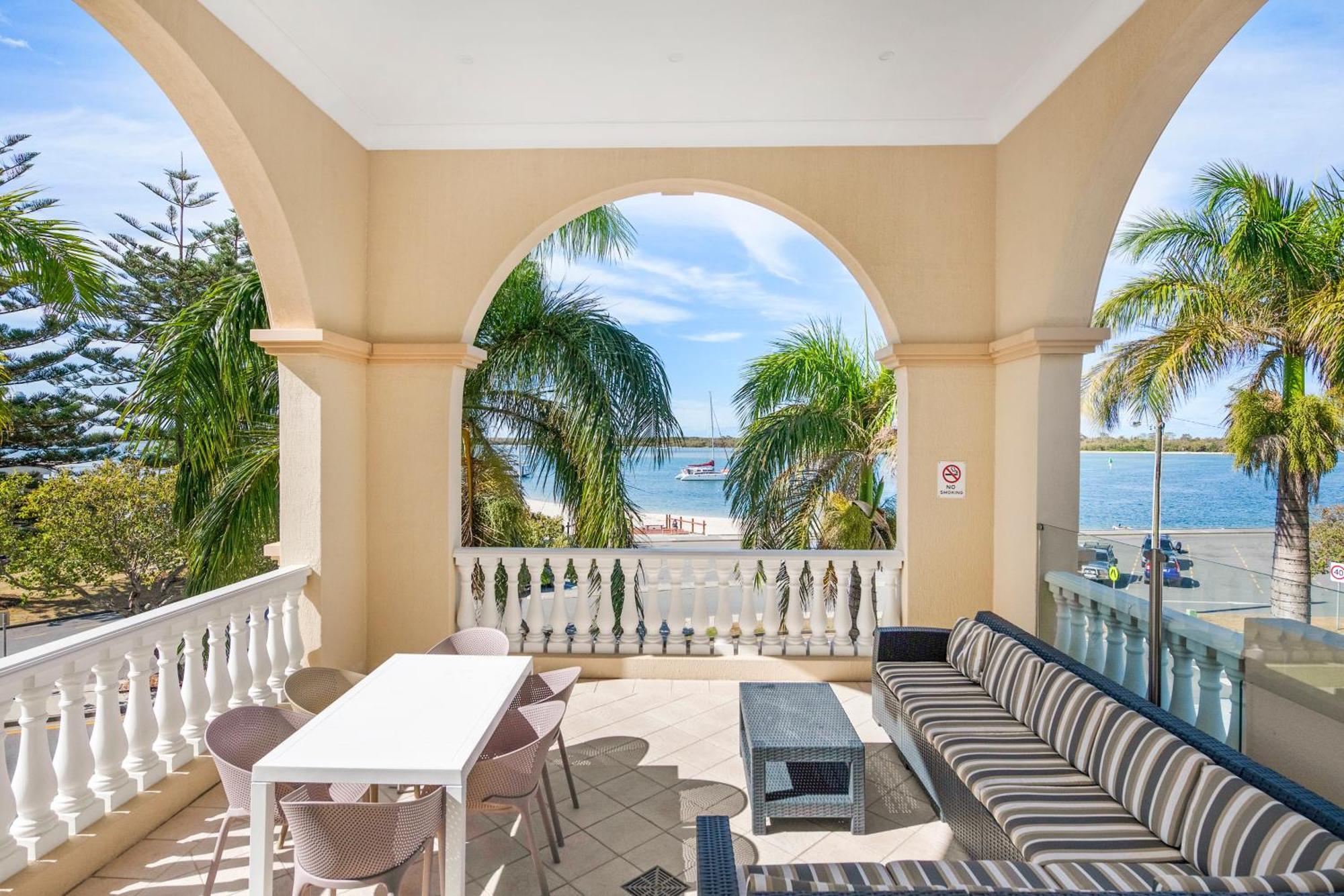 The Coastal Retreat