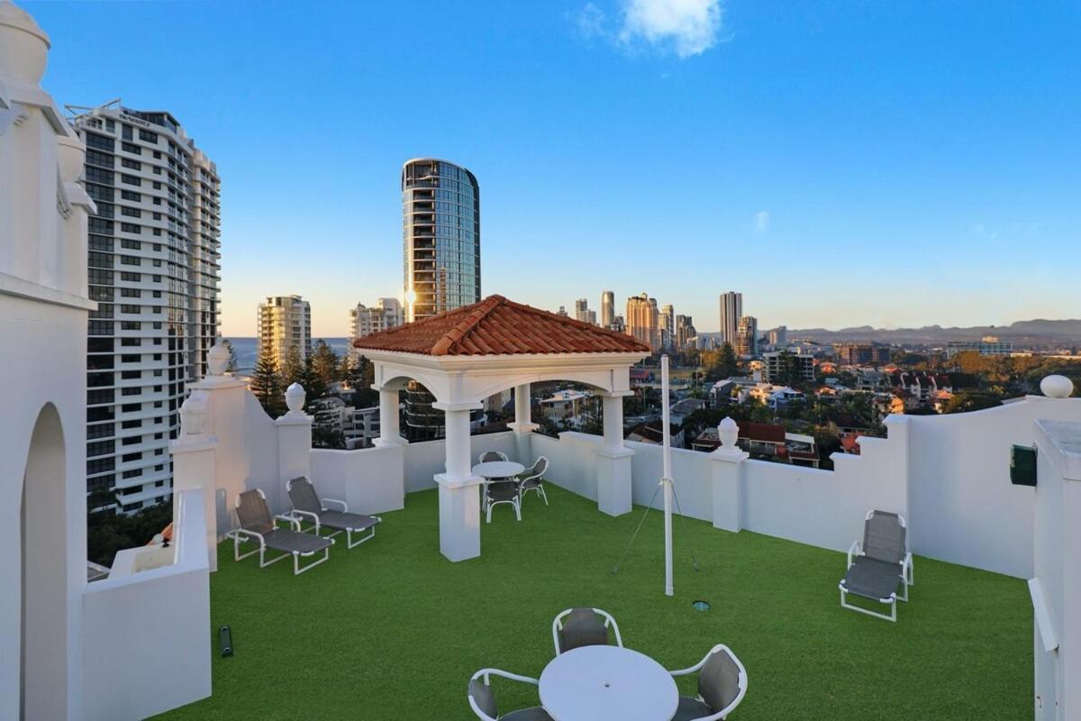 Stylish & Cosy Gc Getaway And Serene Explore Broadbeach Or Surfers Via Tram! Apartamento *