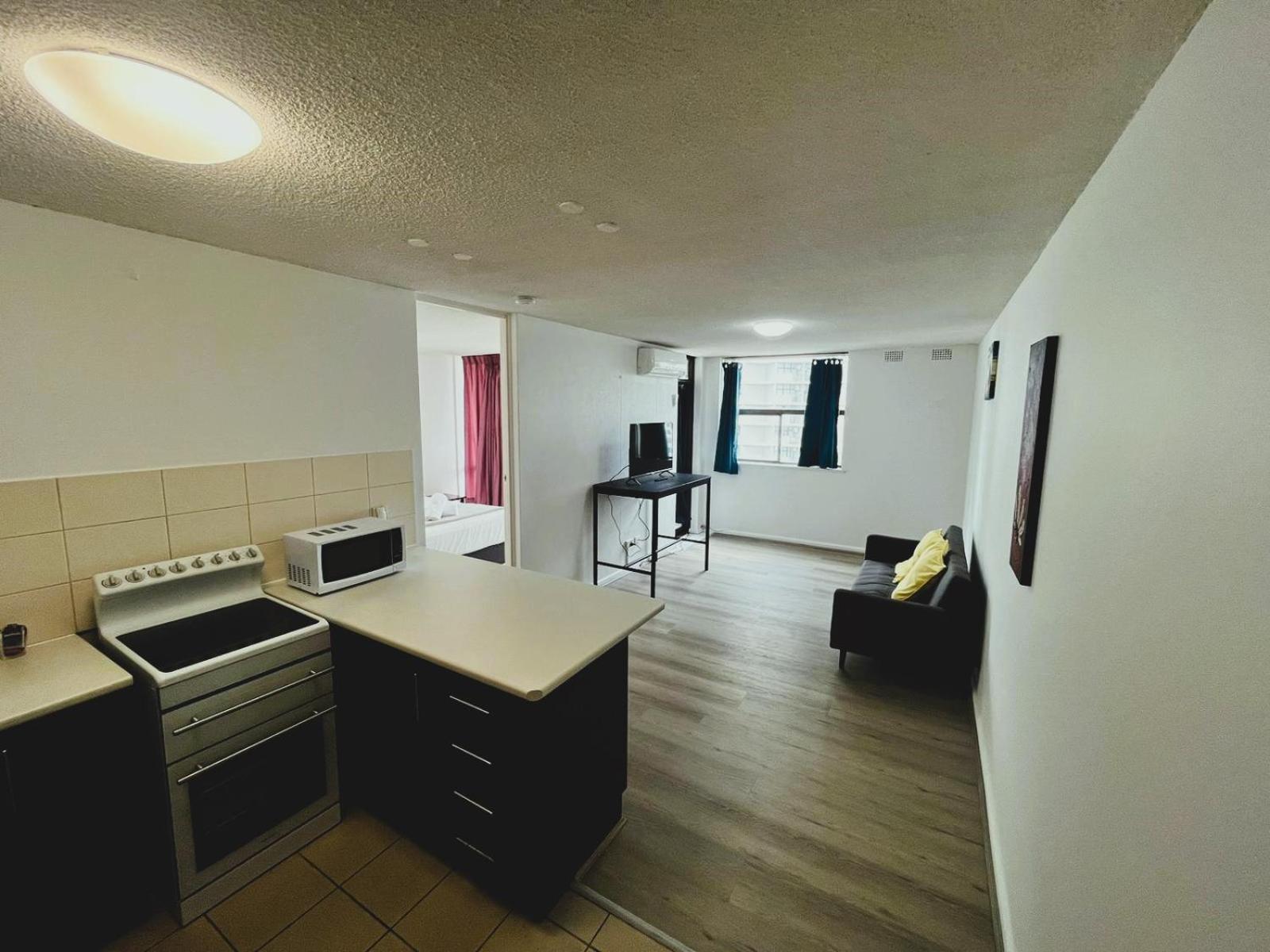 Surfers Private Apartment *