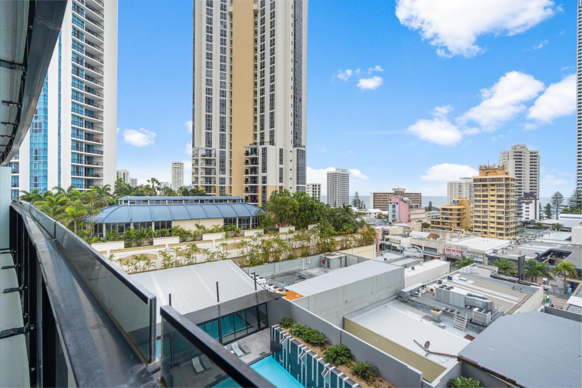 Apartment Self-contained At Circle On Cavill - Privately Managed - Wow Gold Coast